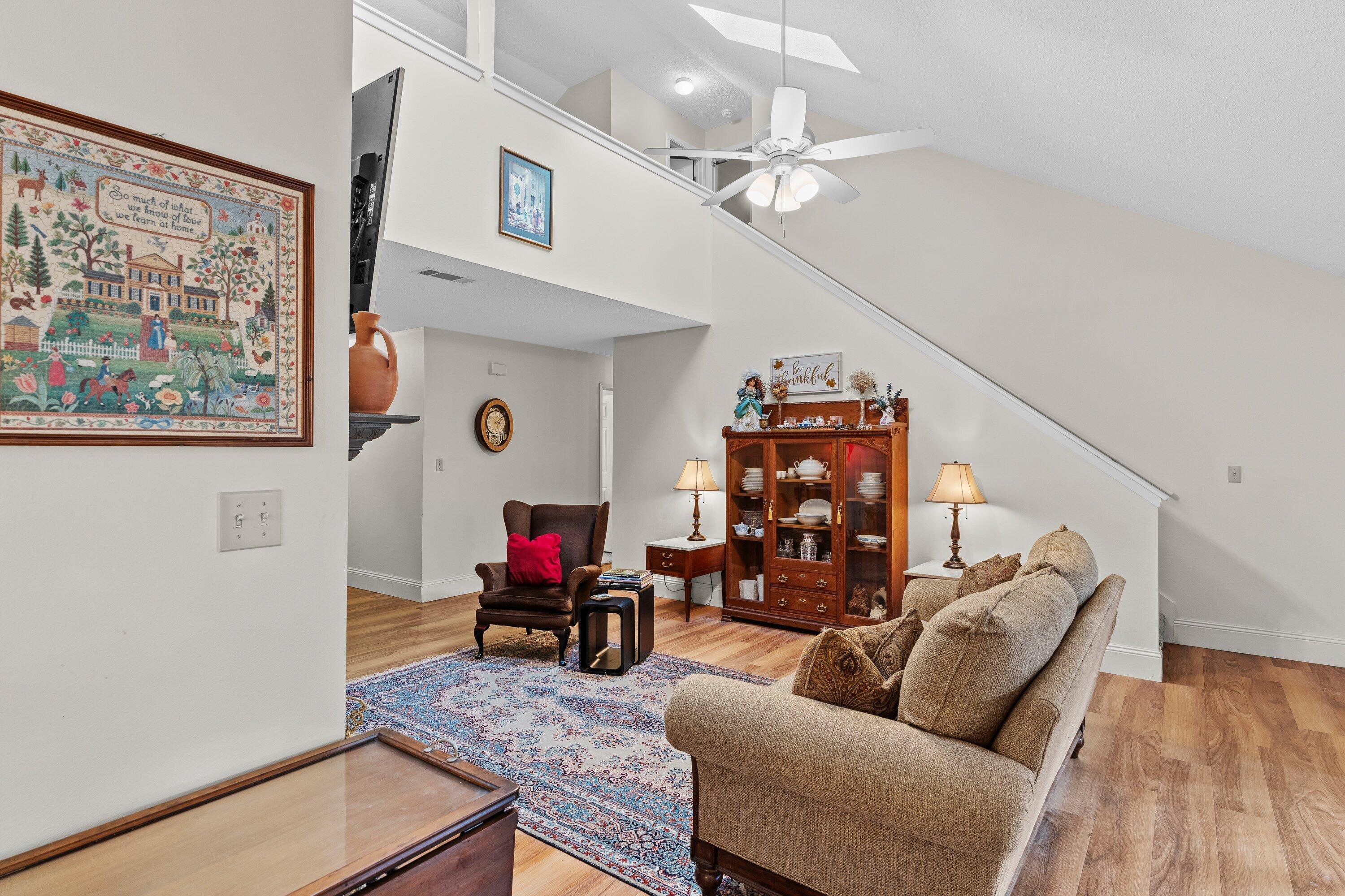 PARKWOOD COURT AT BLUEWATER BAY - Residential