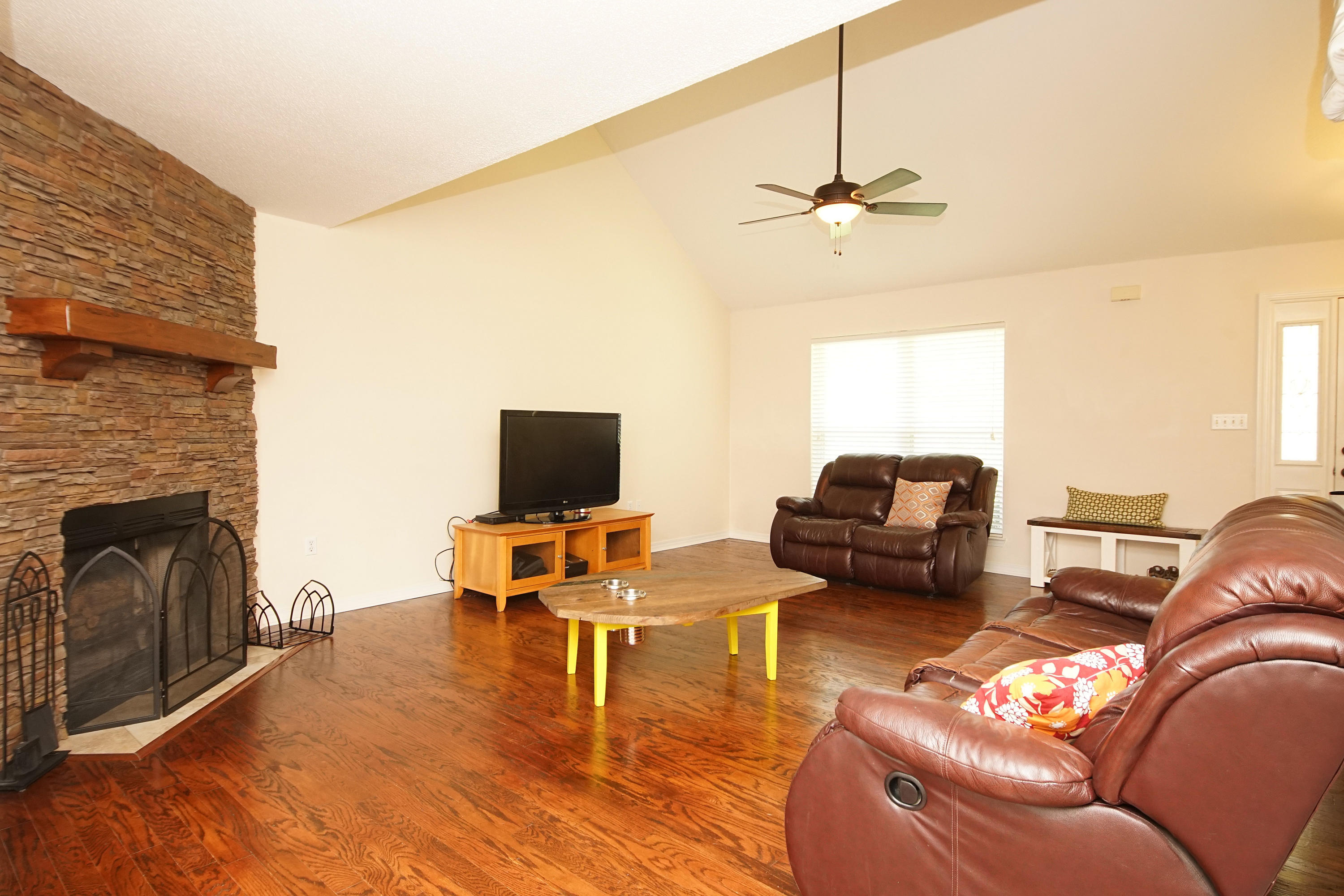 PARISH PINES - Residential