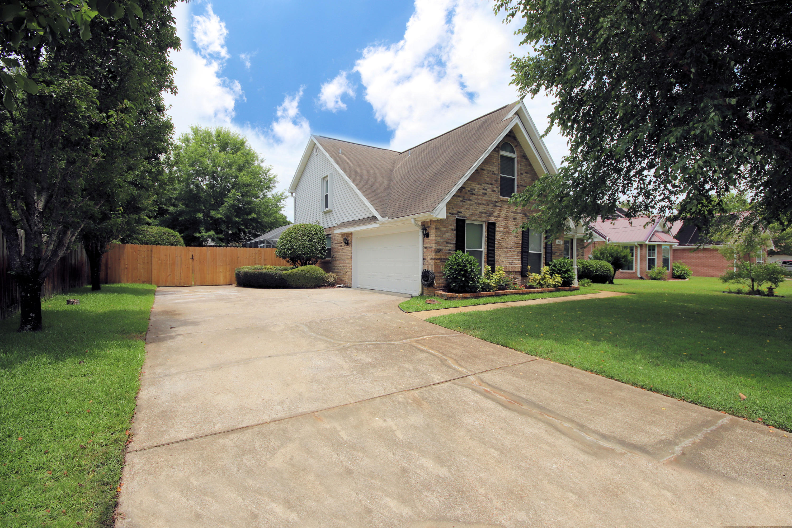 PARISH PINES - Residential