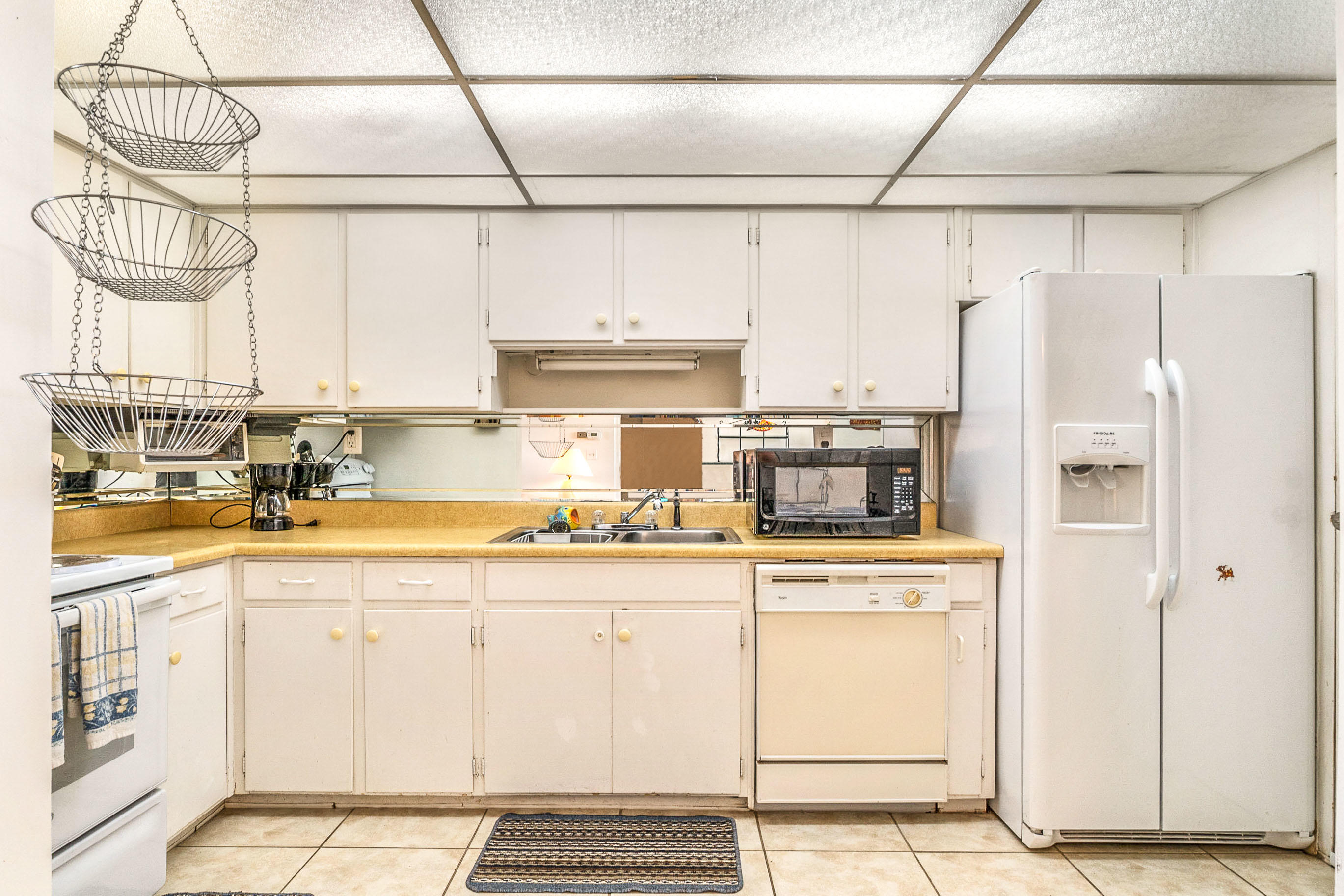 SEA PALM CONDO - Residential