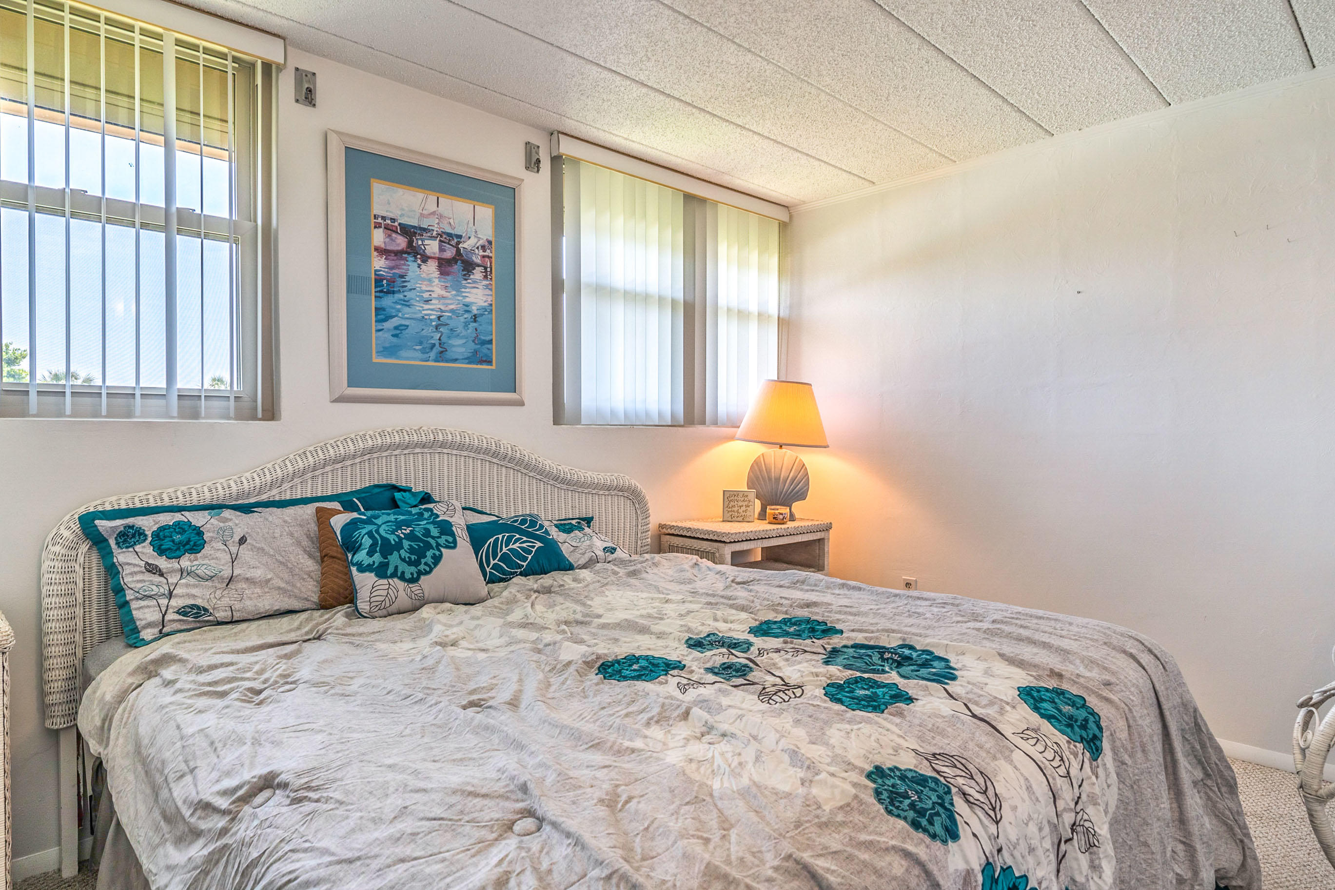 SEA PALM CONDO - Residential