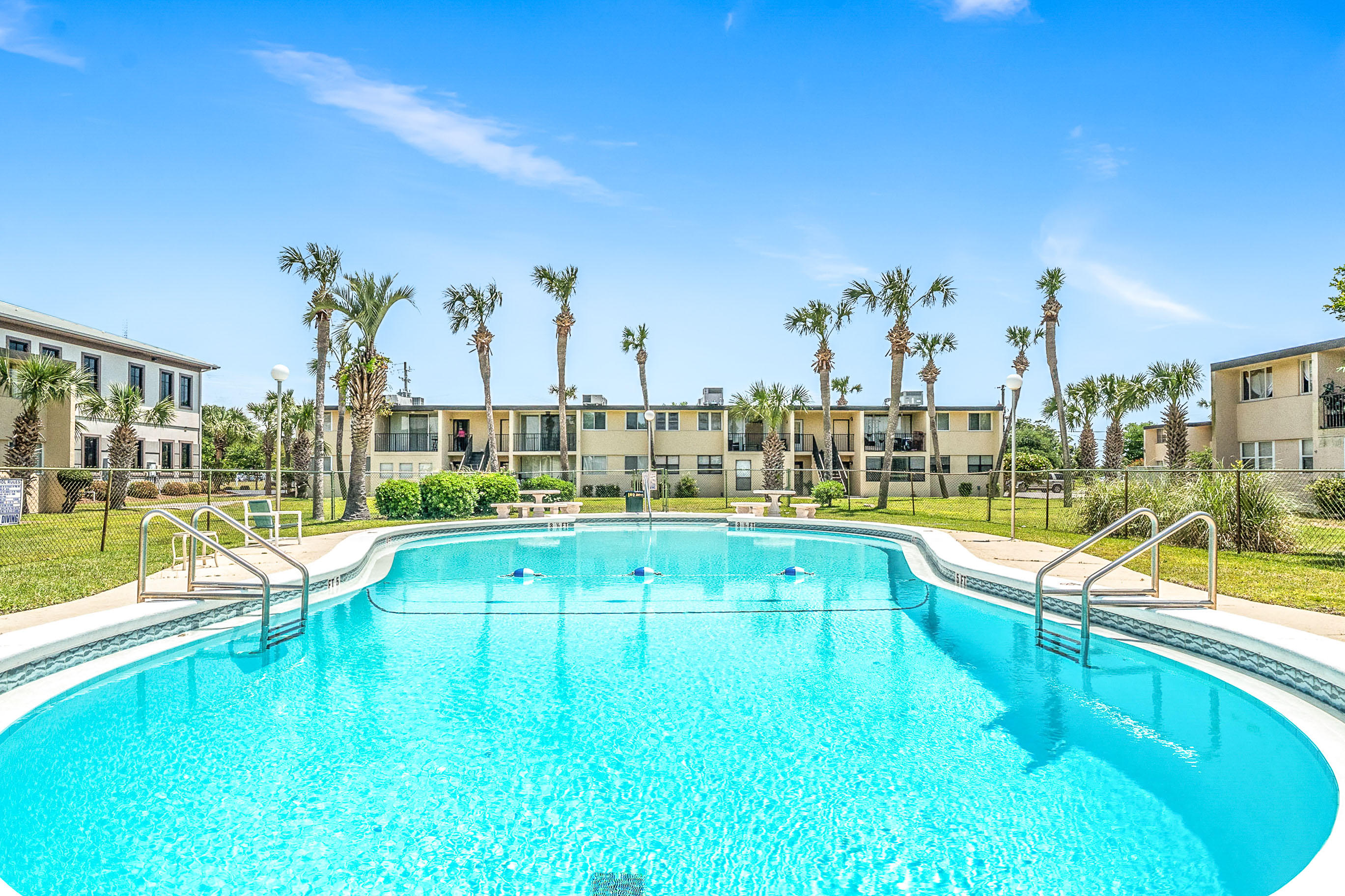 SEA PALM CONDO - Residential