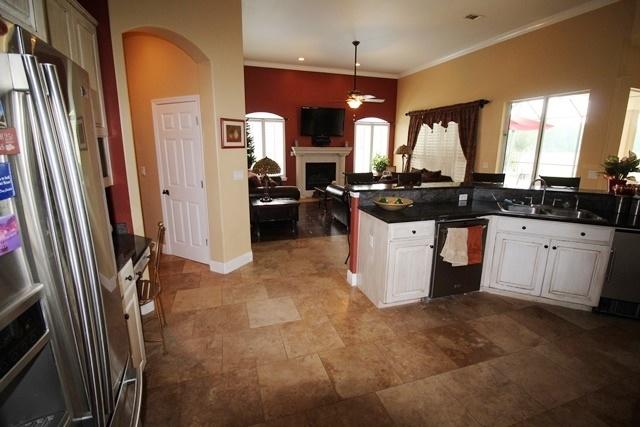 EMERALD BAY PH 1A - Residential