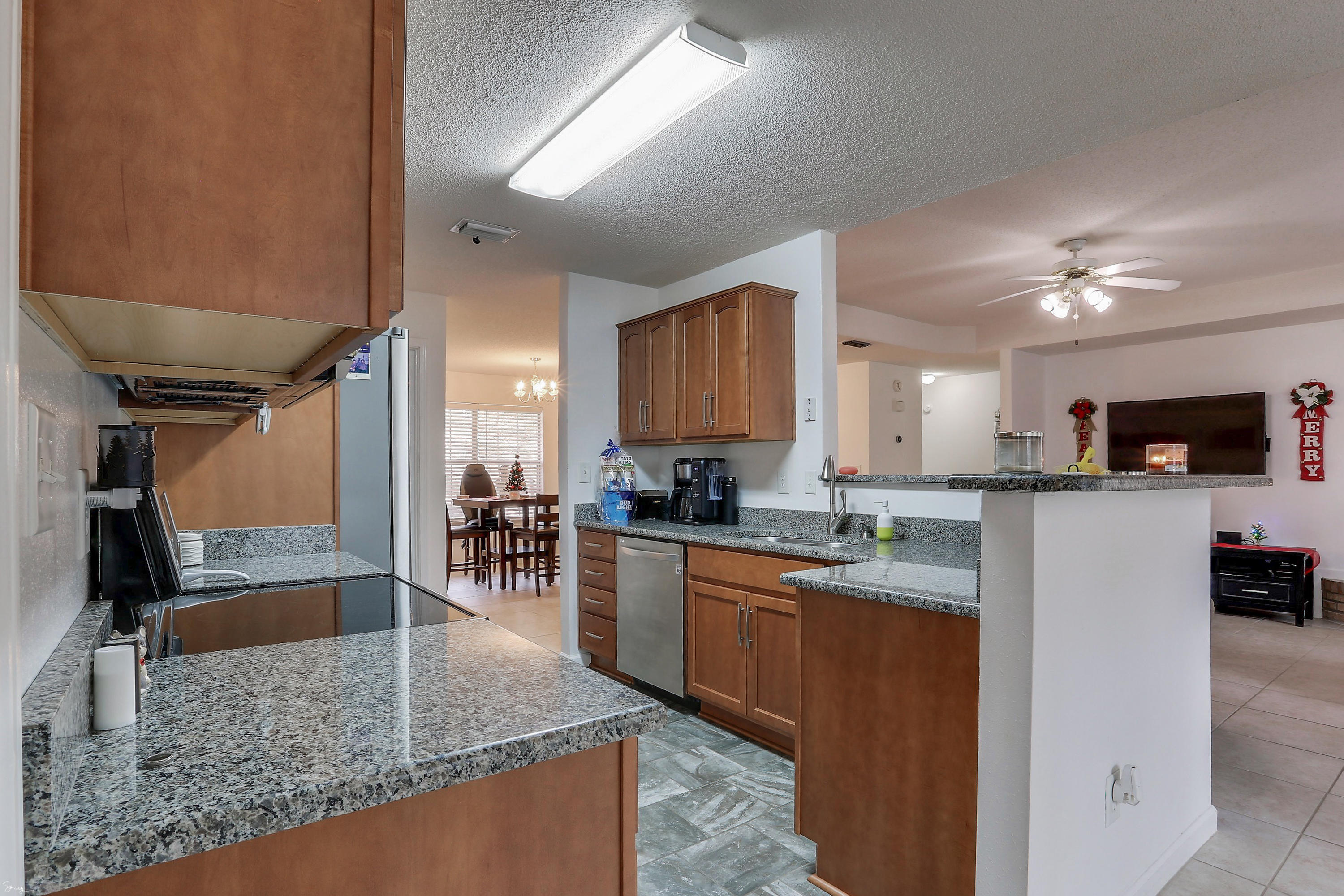 SOUTHERN OAKS PLANTATION - Residential