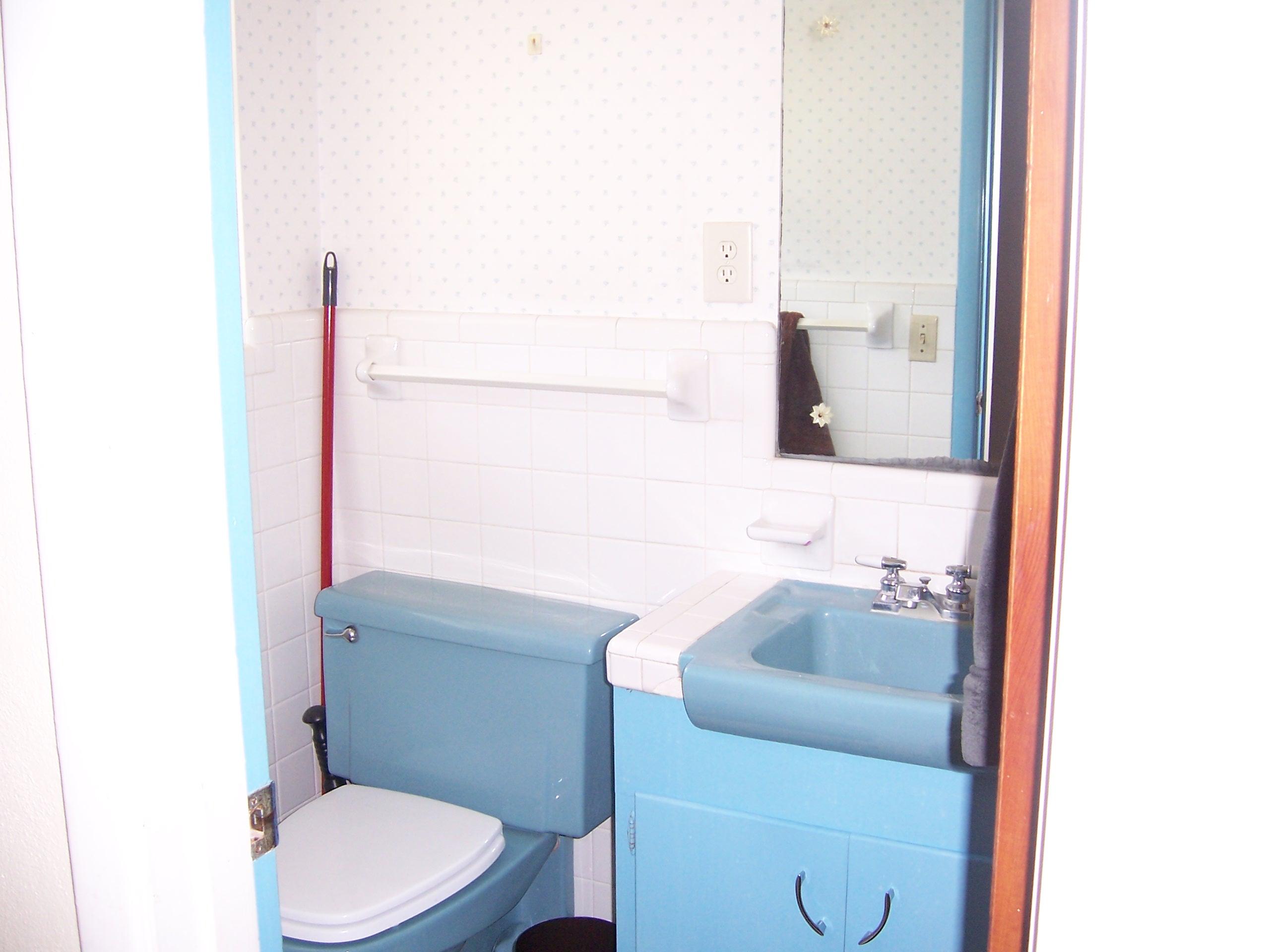 COLONY ESTATES Lot 8 & 12.5ft of Lot 9 Blk 2 - Residential