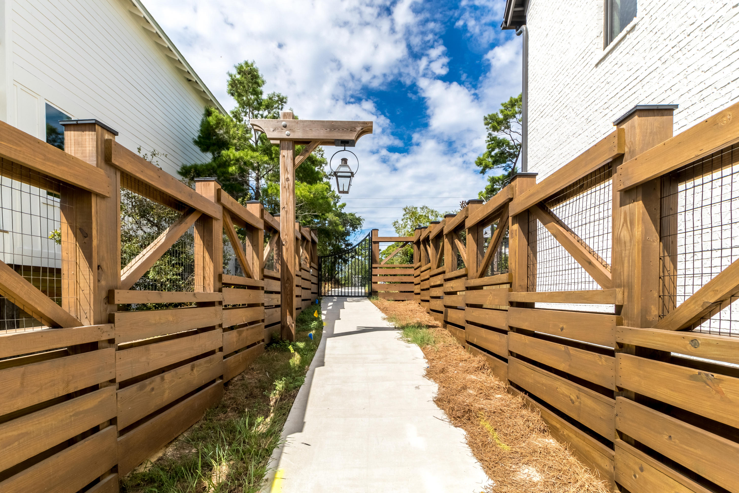 Ridgewalk - Residential