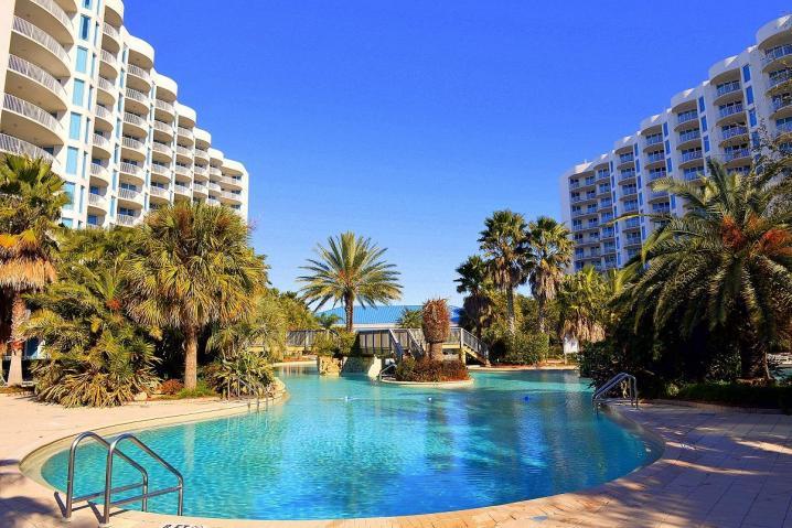 THE PALMS OF DESTIN - Residential