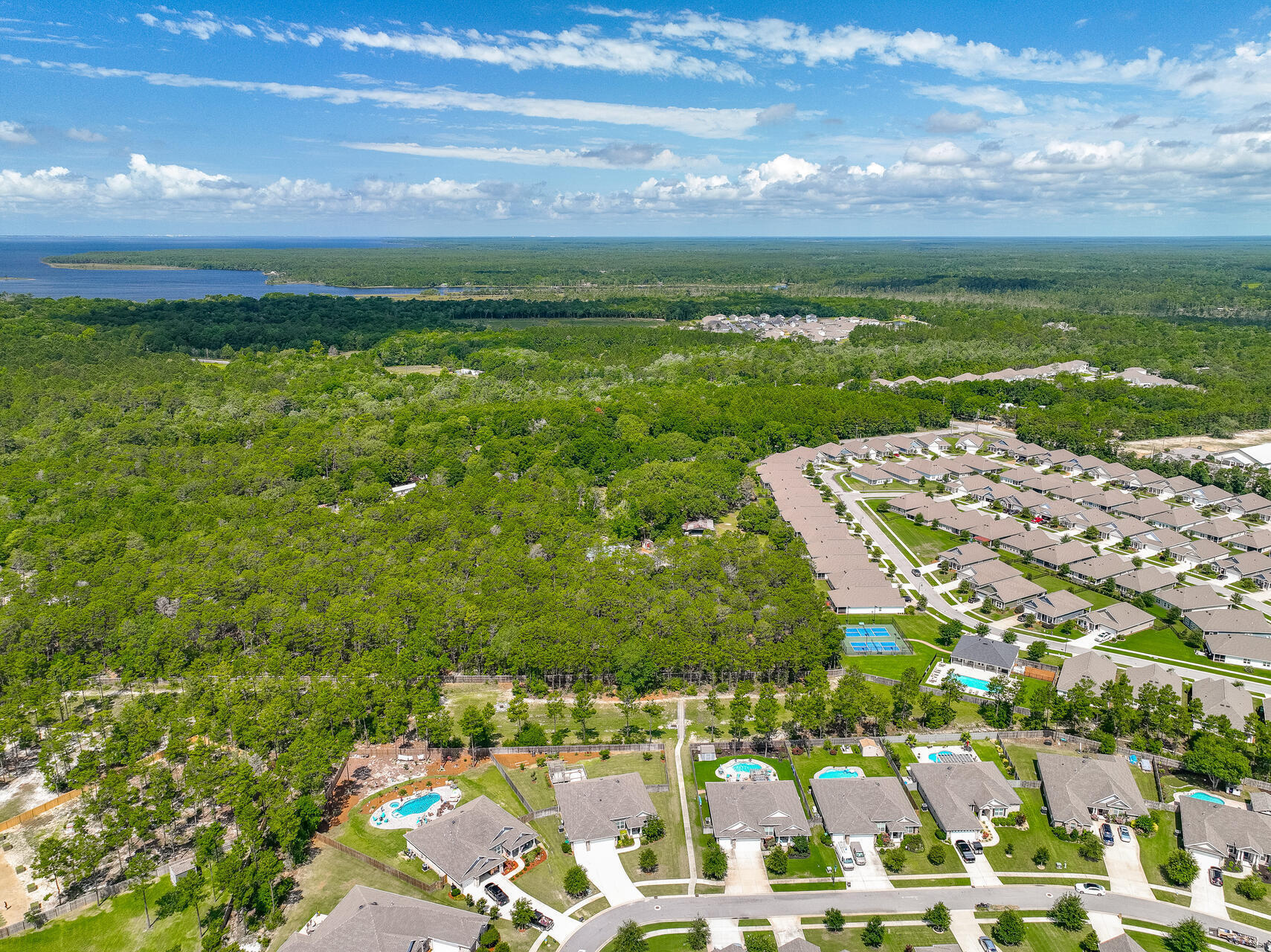 HAMMOCK BAY - Residential