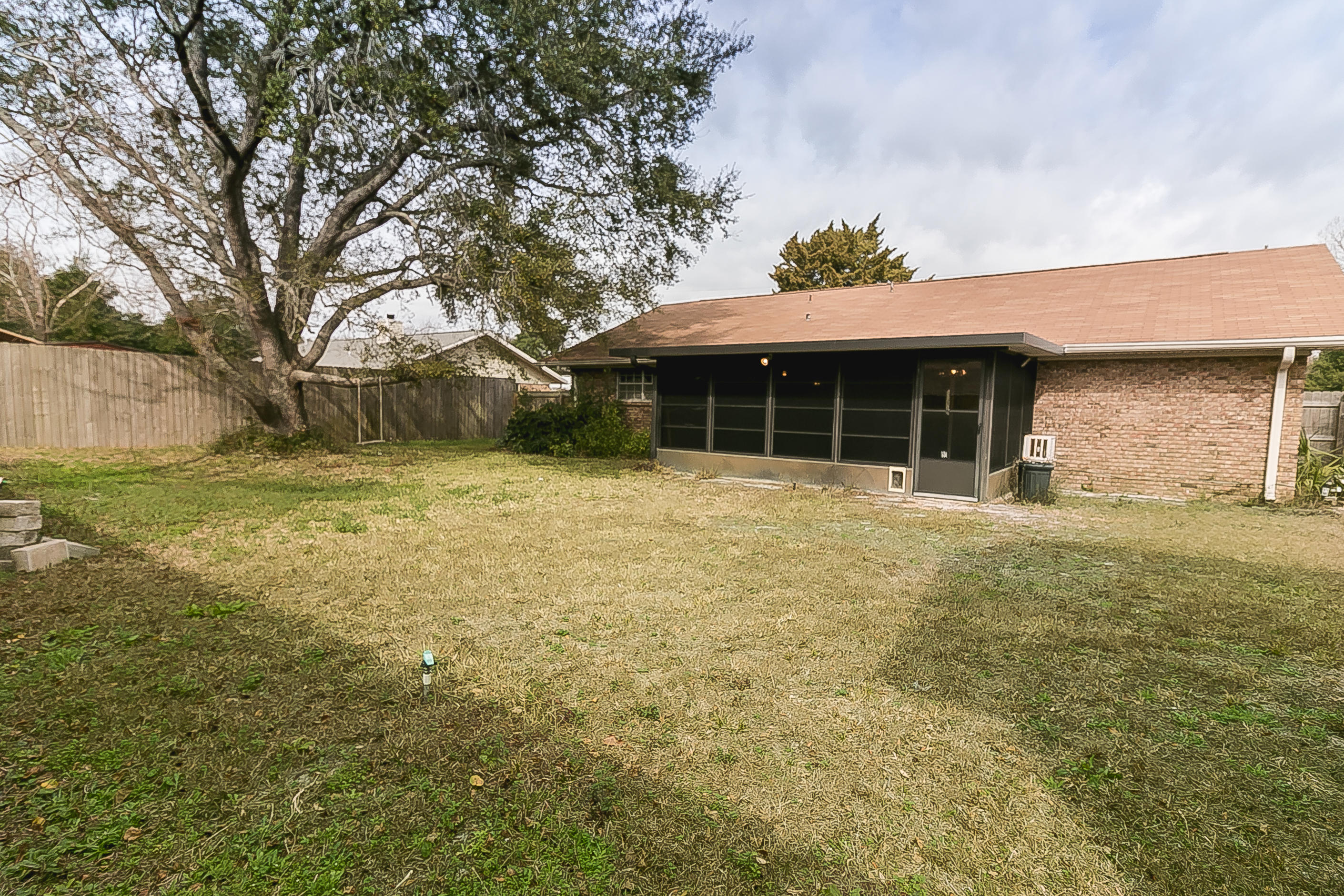 SPRING LAKE #2 - Residential