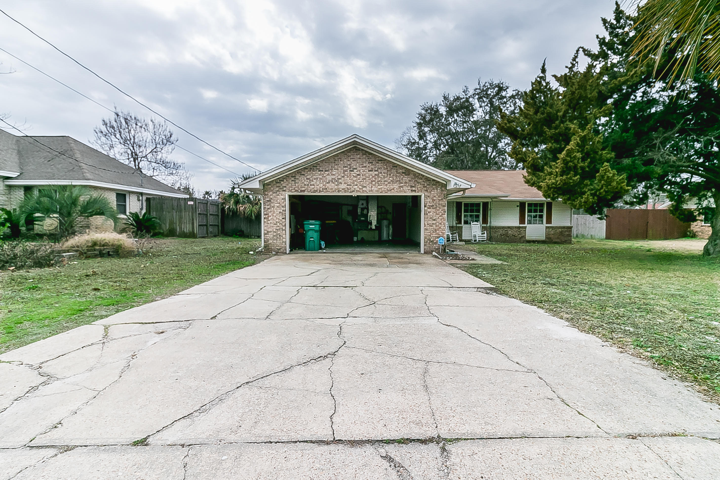 SPRING LAKE #2 - Residential