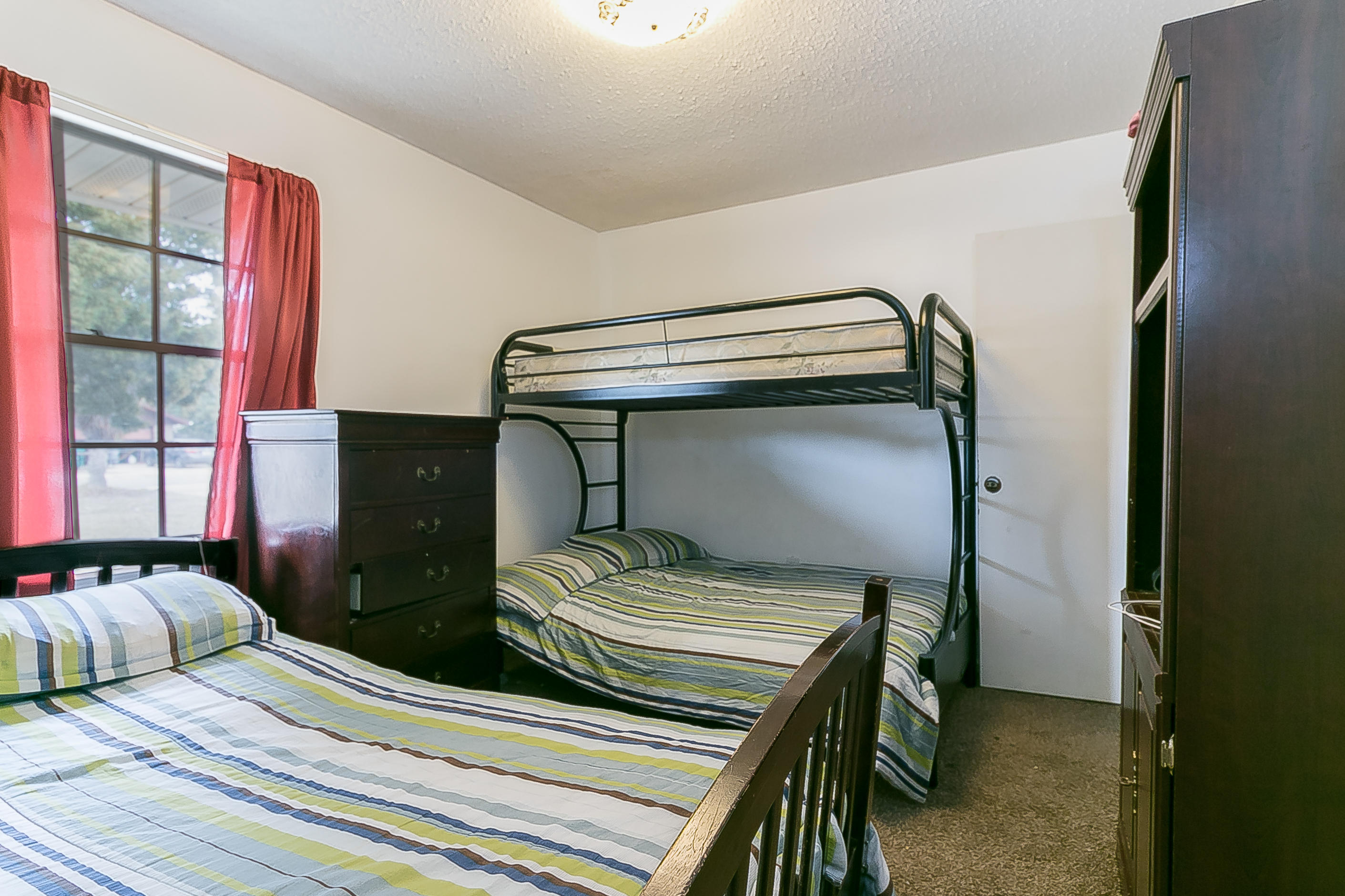 SPRING LAKE #2 - Residential