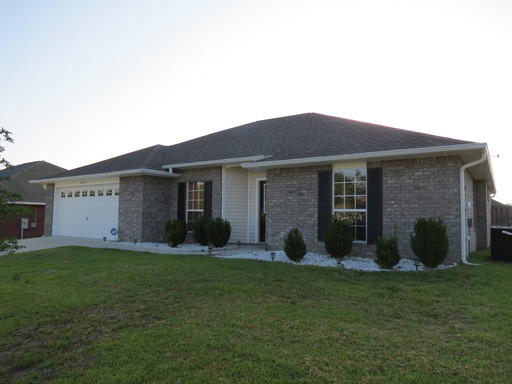 LEE FARMS PH II LOT 17 BLK B - Residential Lease