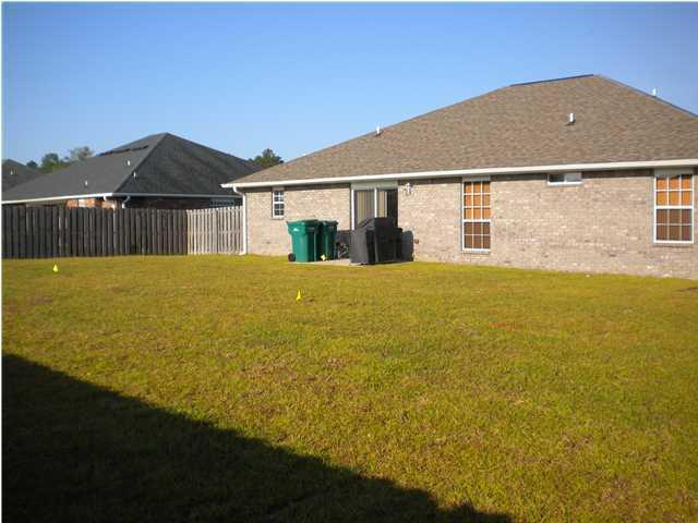 LEE FARMS PH II LOT 17 BLK B - Residential Lease