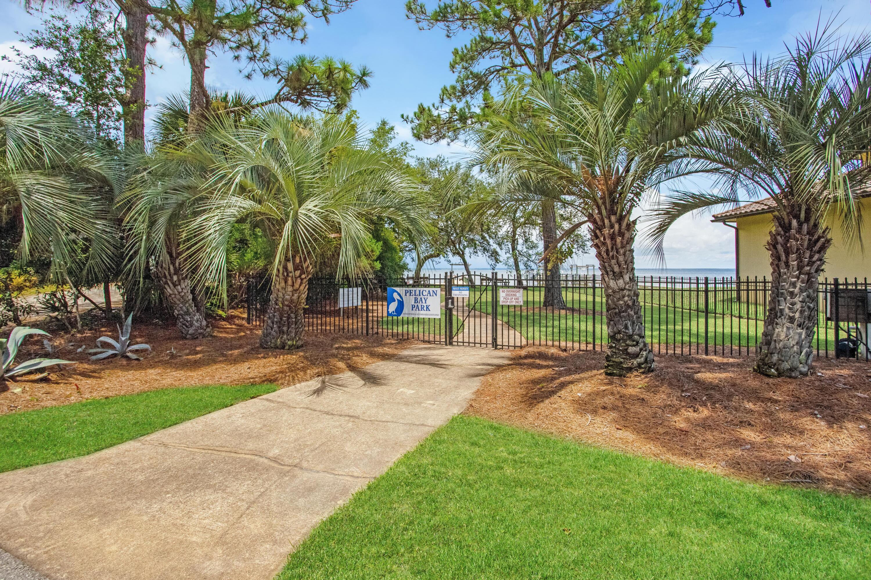 PELICAN BAY S/D - Residential