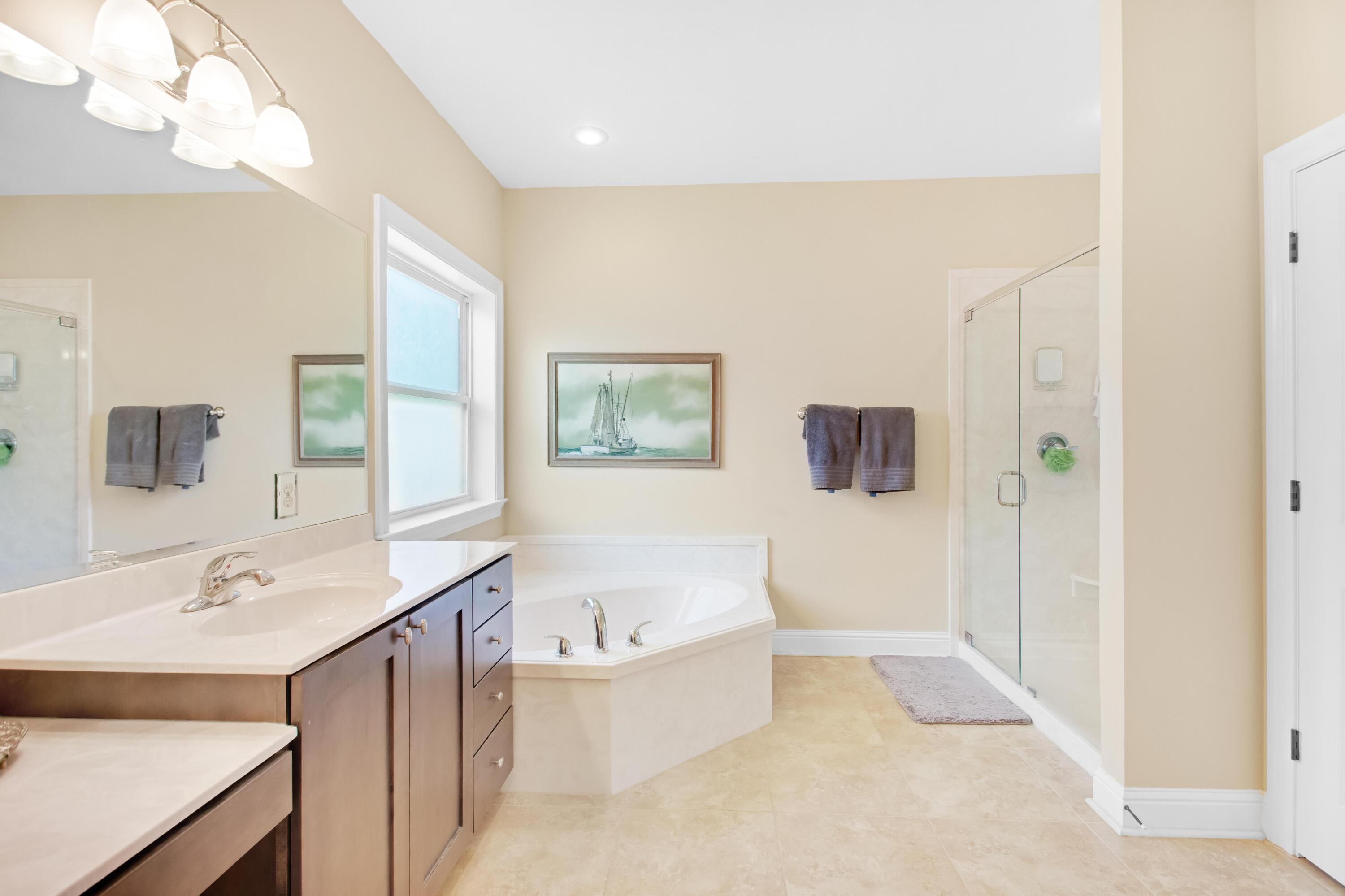 PELICAN BAY S/D - Residential