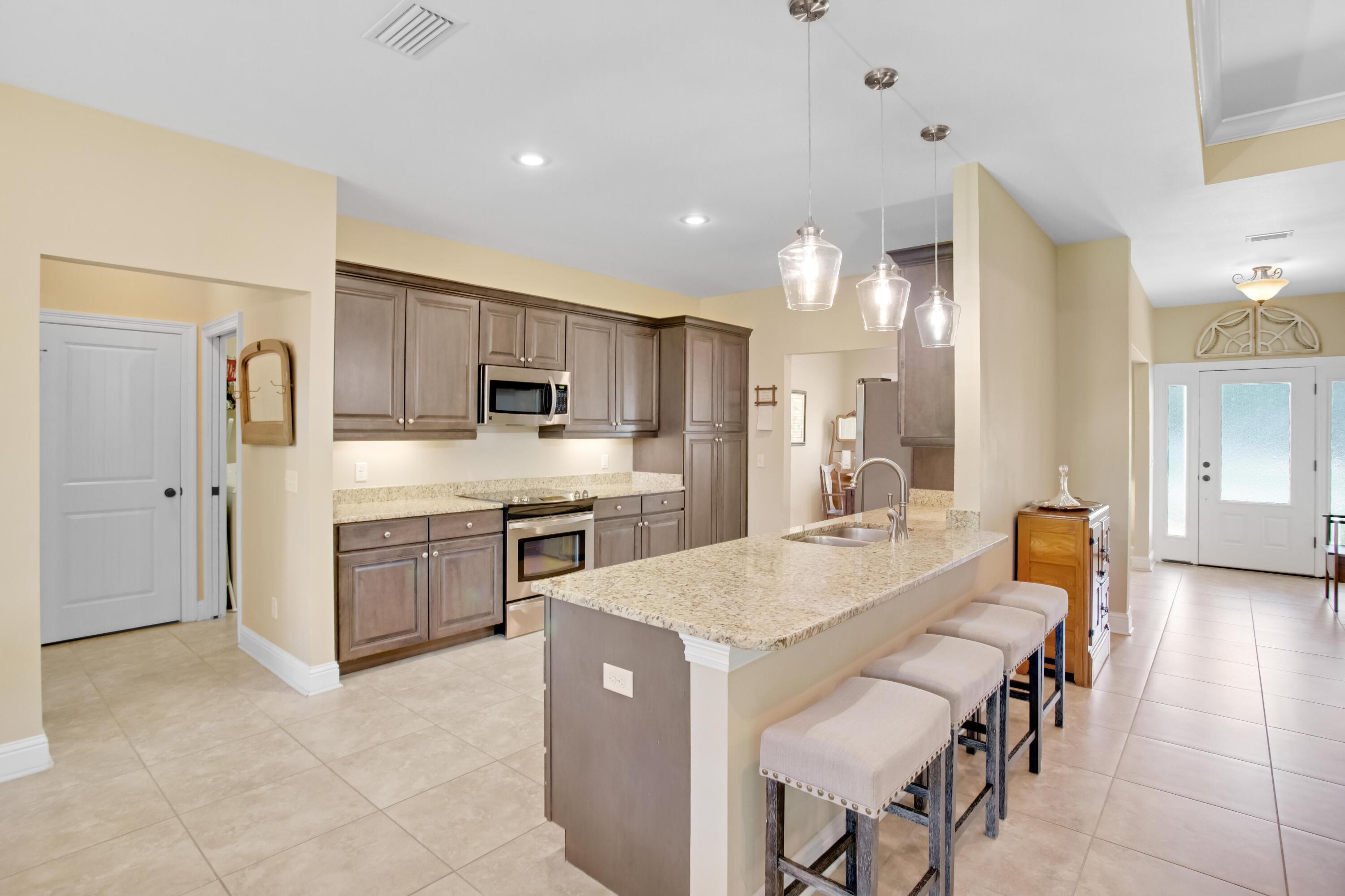 PELICAN BAY S/D - Residential