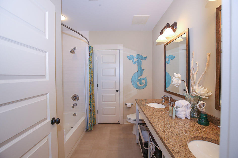 REDFISH VILLAGE - Residential