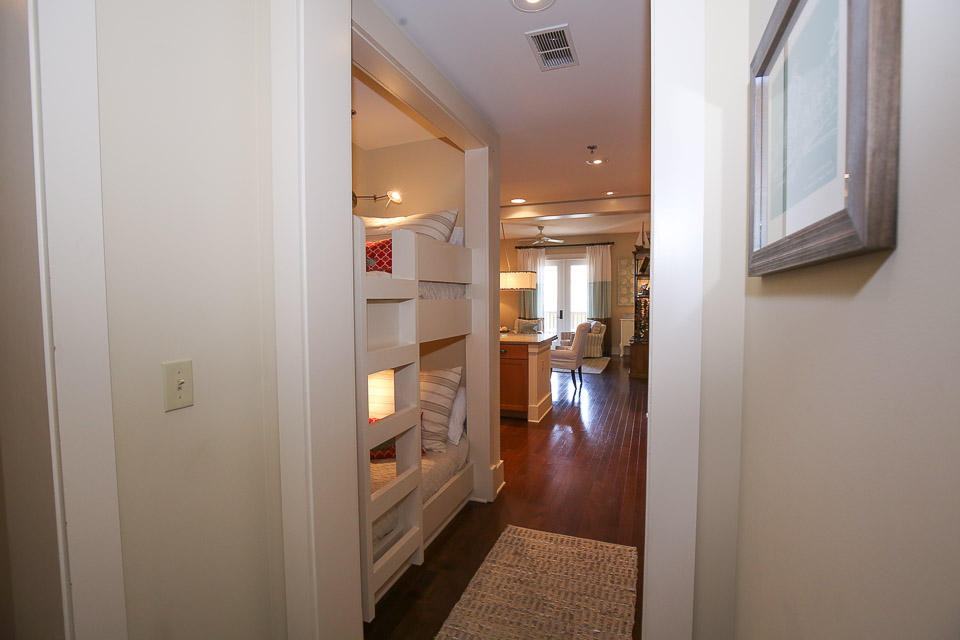 REDFISH VILLAGE - Residential