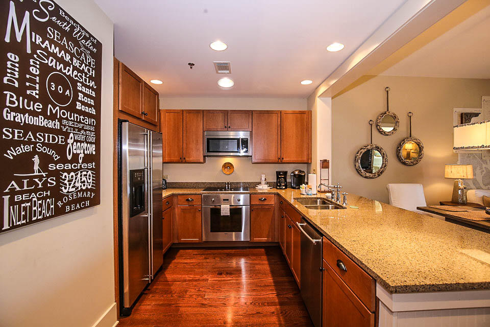 REDFISH VILLAGE - Residential