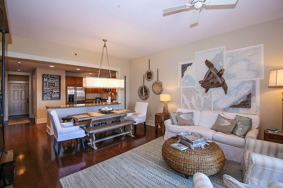 REDFISH VILLAGE - Residential