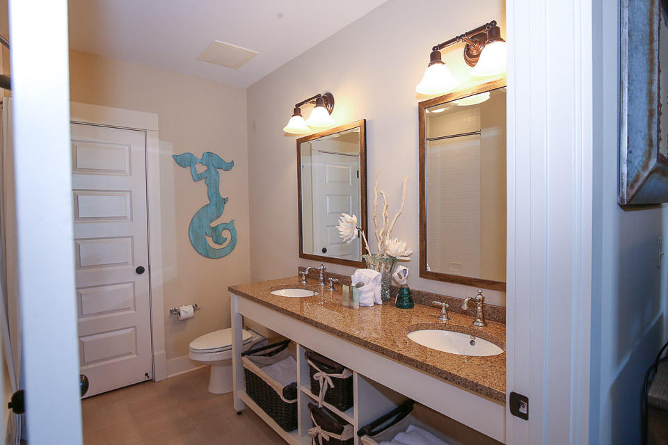 REDFISH VILLAGE - Residential