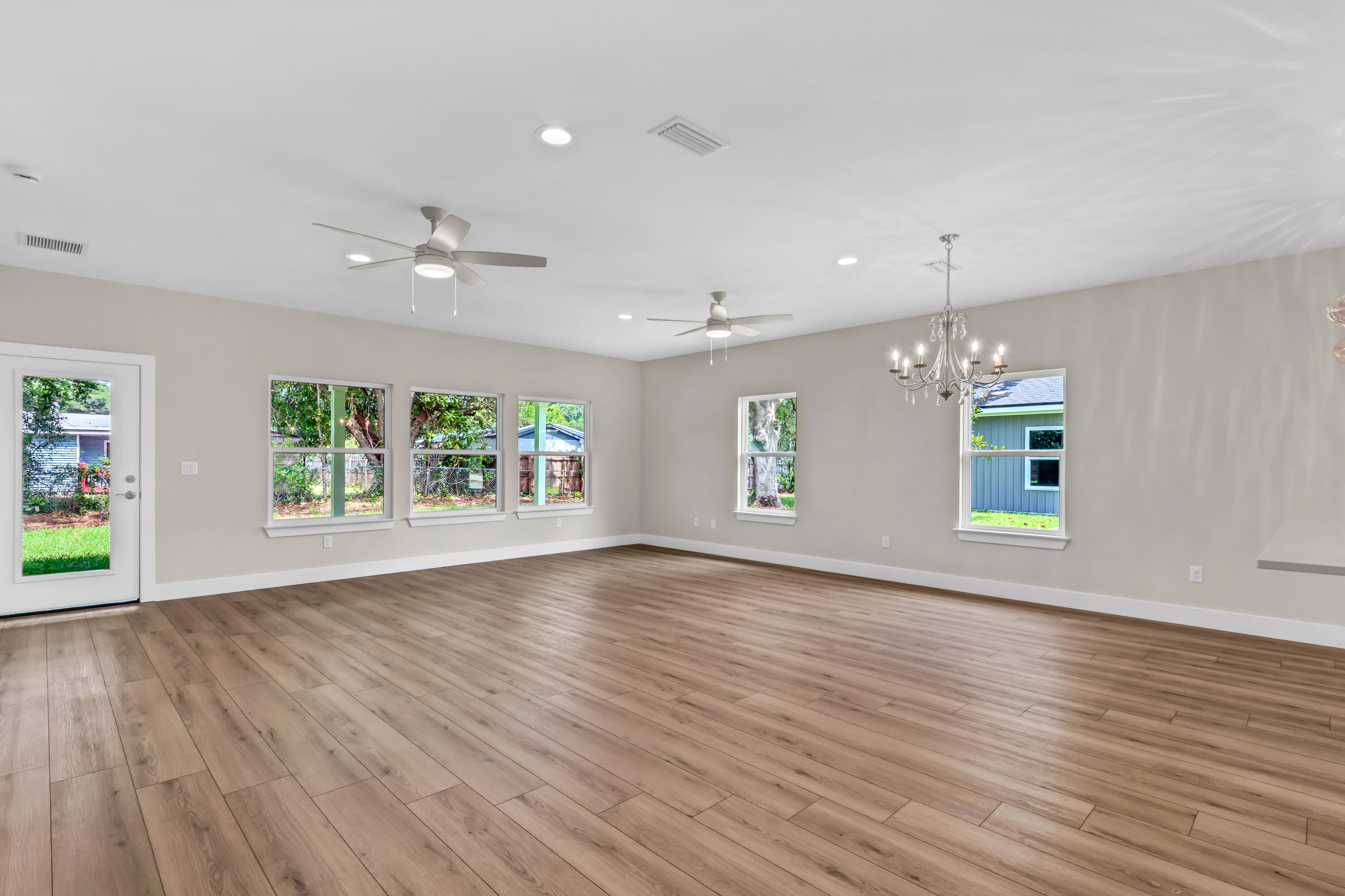 OAKLAND ADD AMENDED MAP LOT 16 BLK 24 - Residential