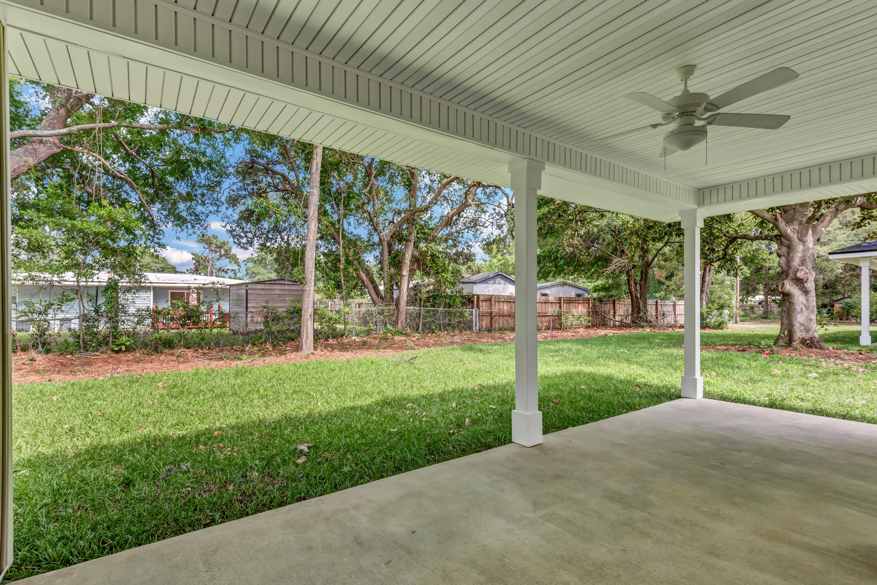 OAKLAND ADD AMENDED MAP LOT 16 BLK 24 - Residential