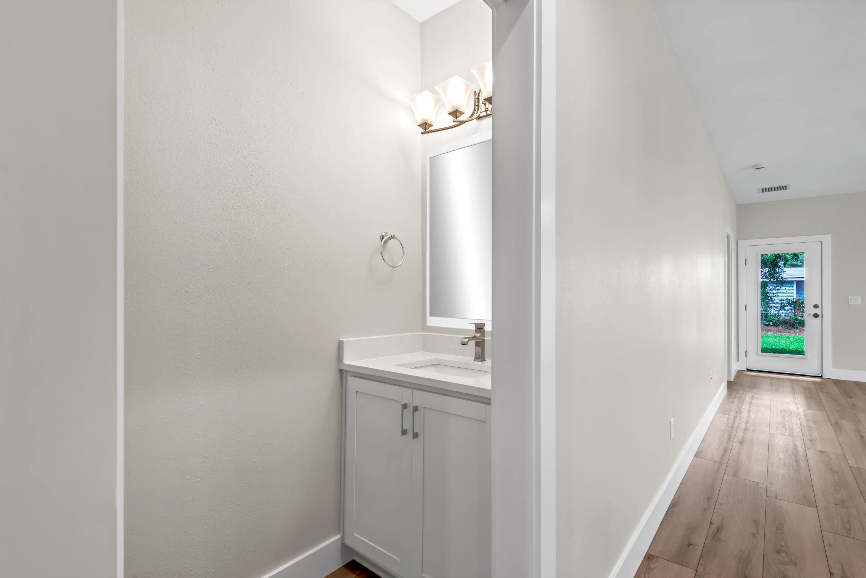 OAKLAND ADD AMENDED MAP LOT 16 BLK 24 - Residential