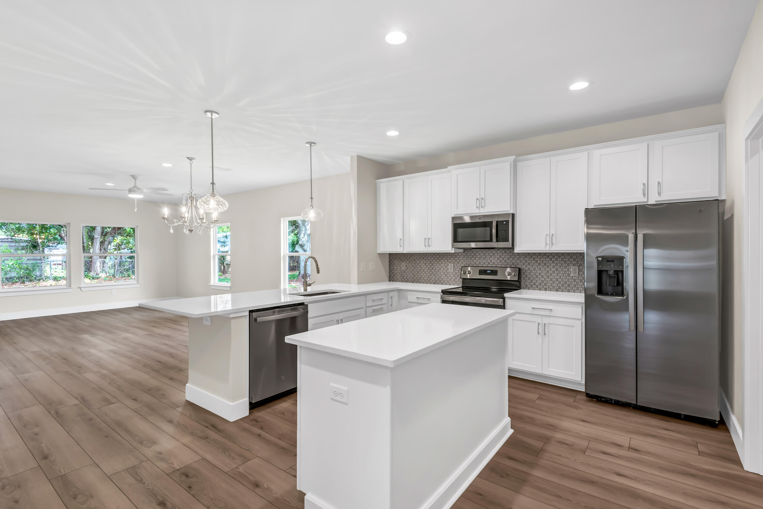 OAKLAND ADD AMENDED MAP LOT 16 BLK 24 - Residential