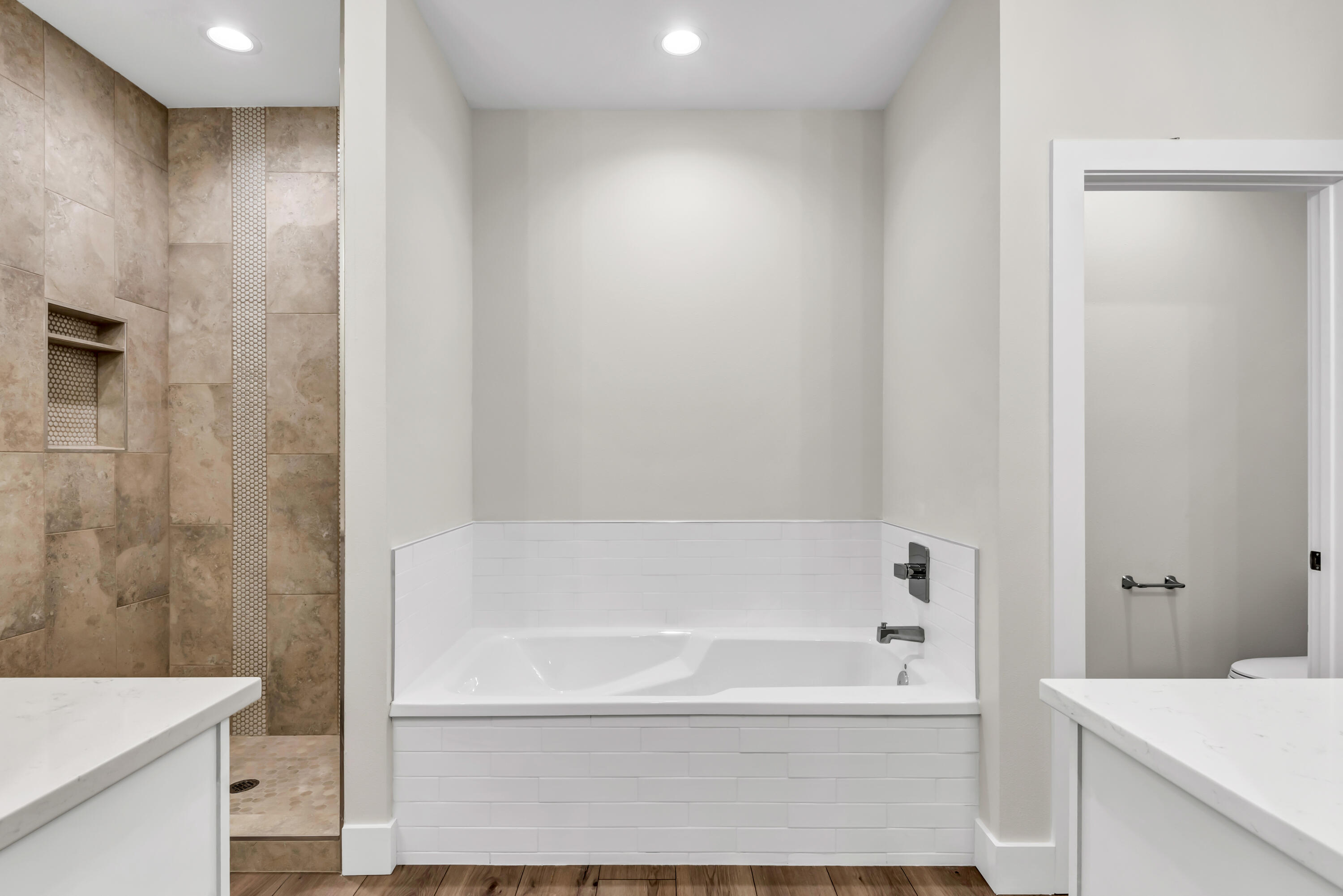 OAKLAND ADD AMENDED MAP LOT 16 BLK 24 - Residential