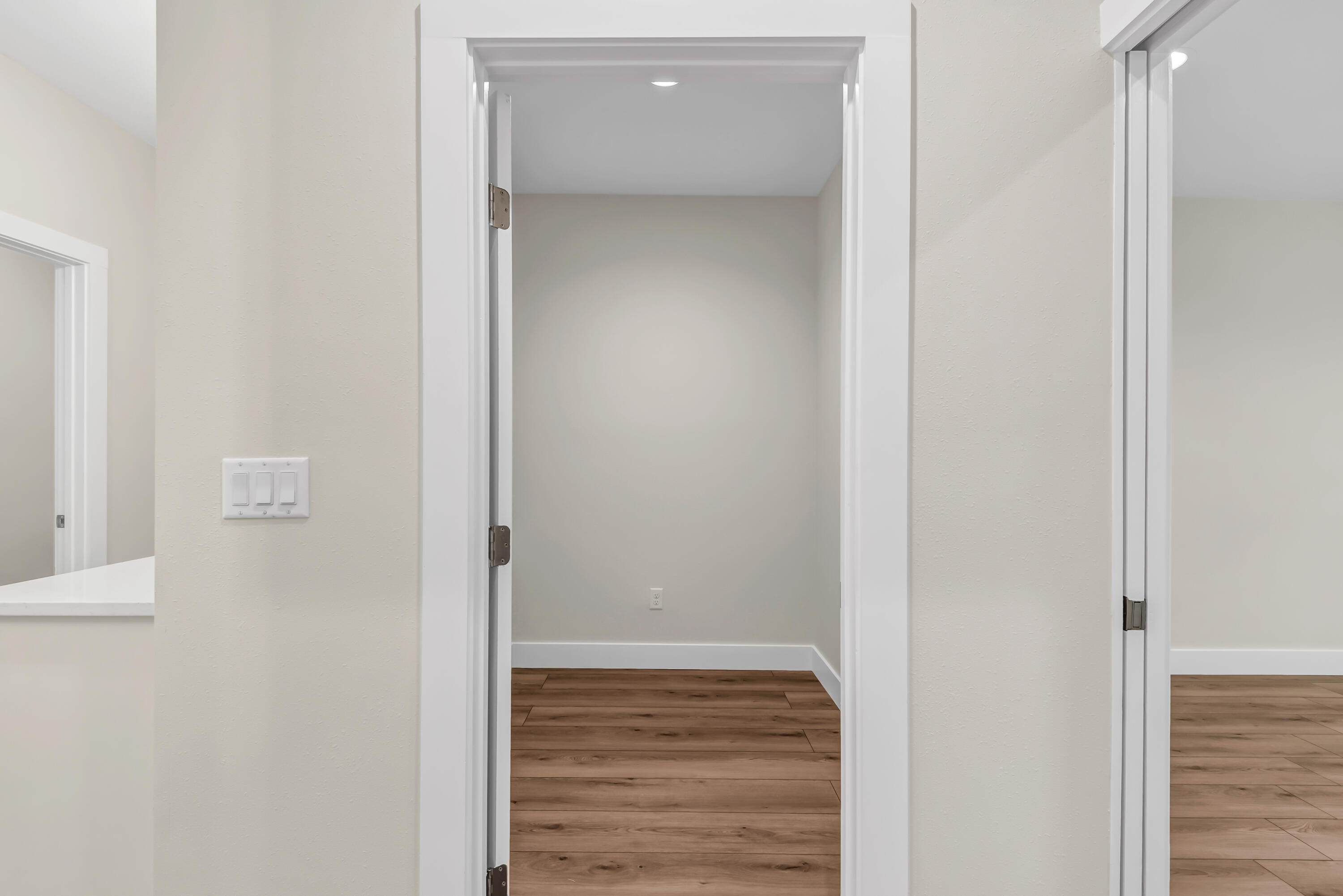 OAKLAND ADD AMENDED MAP LOT 16 BLK 24 - Residential