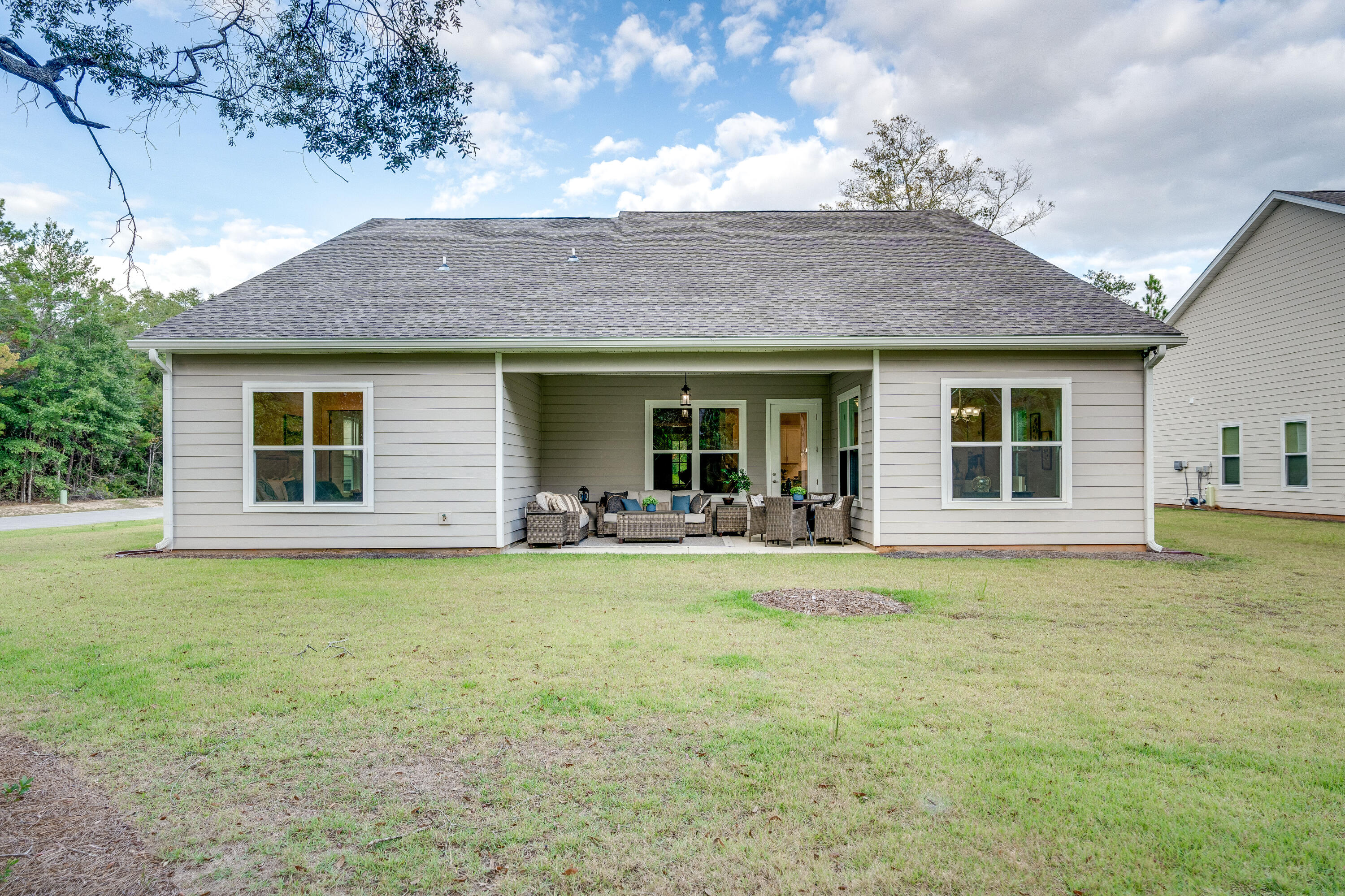 MAGNOLIA BAY ESTATES - Residential