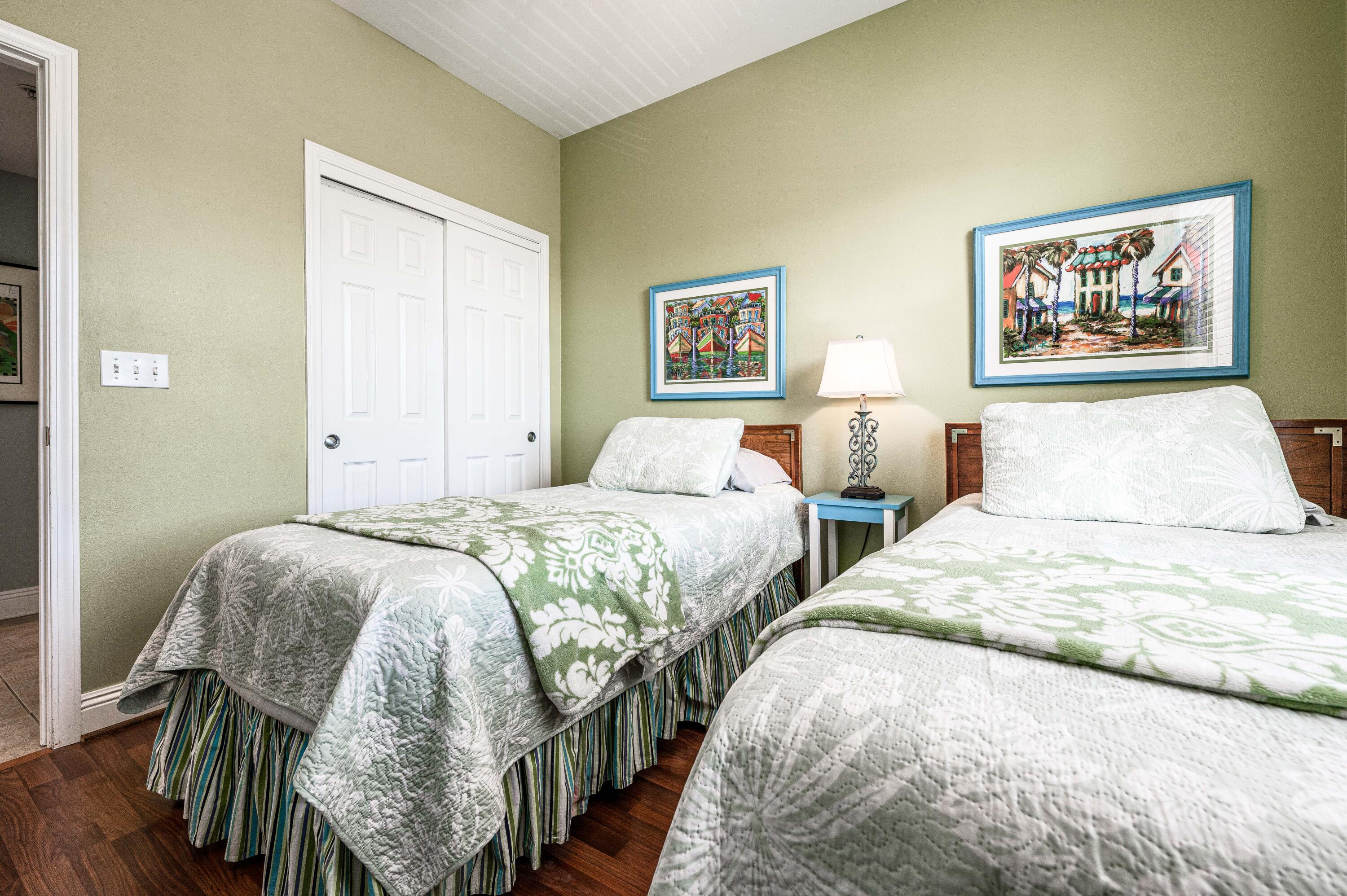 VILLAGE AT BLUE MOUNTAIN BEACH - Residential