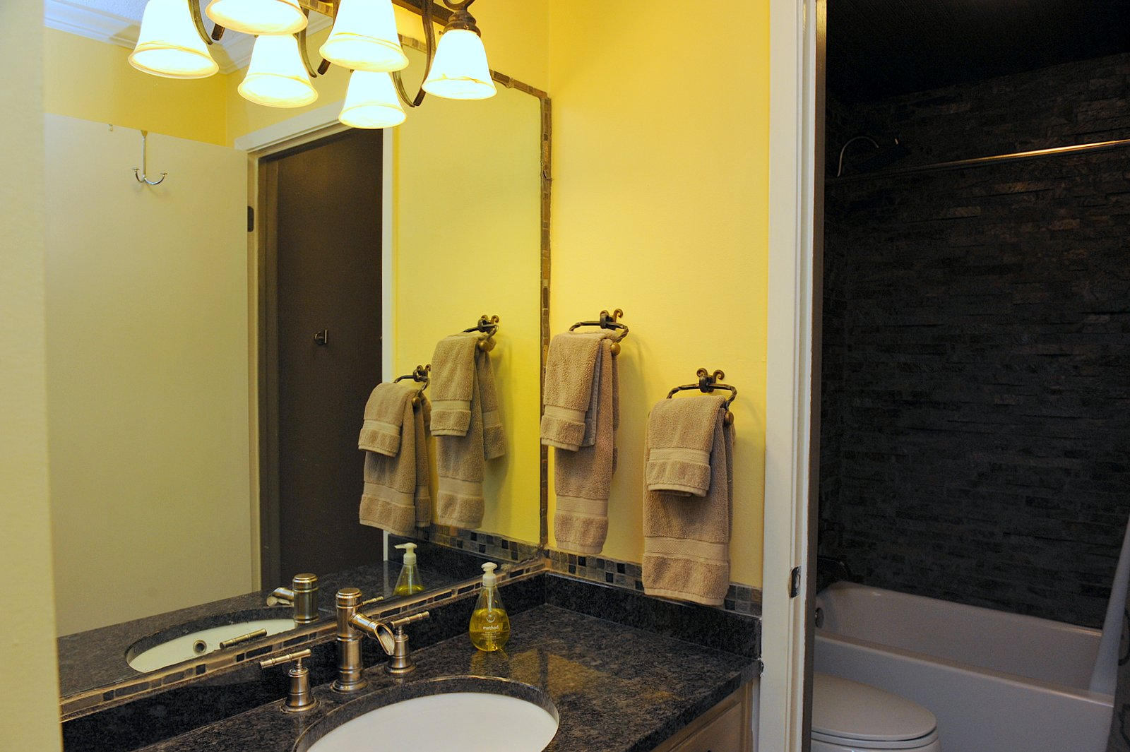 AUGUSTA VILLAGE CONDO - Residential