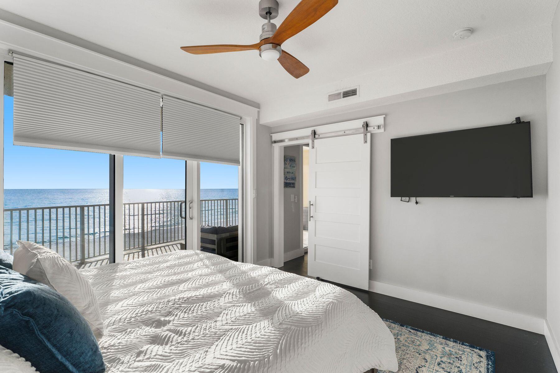 EMERALD ISLE - Residential