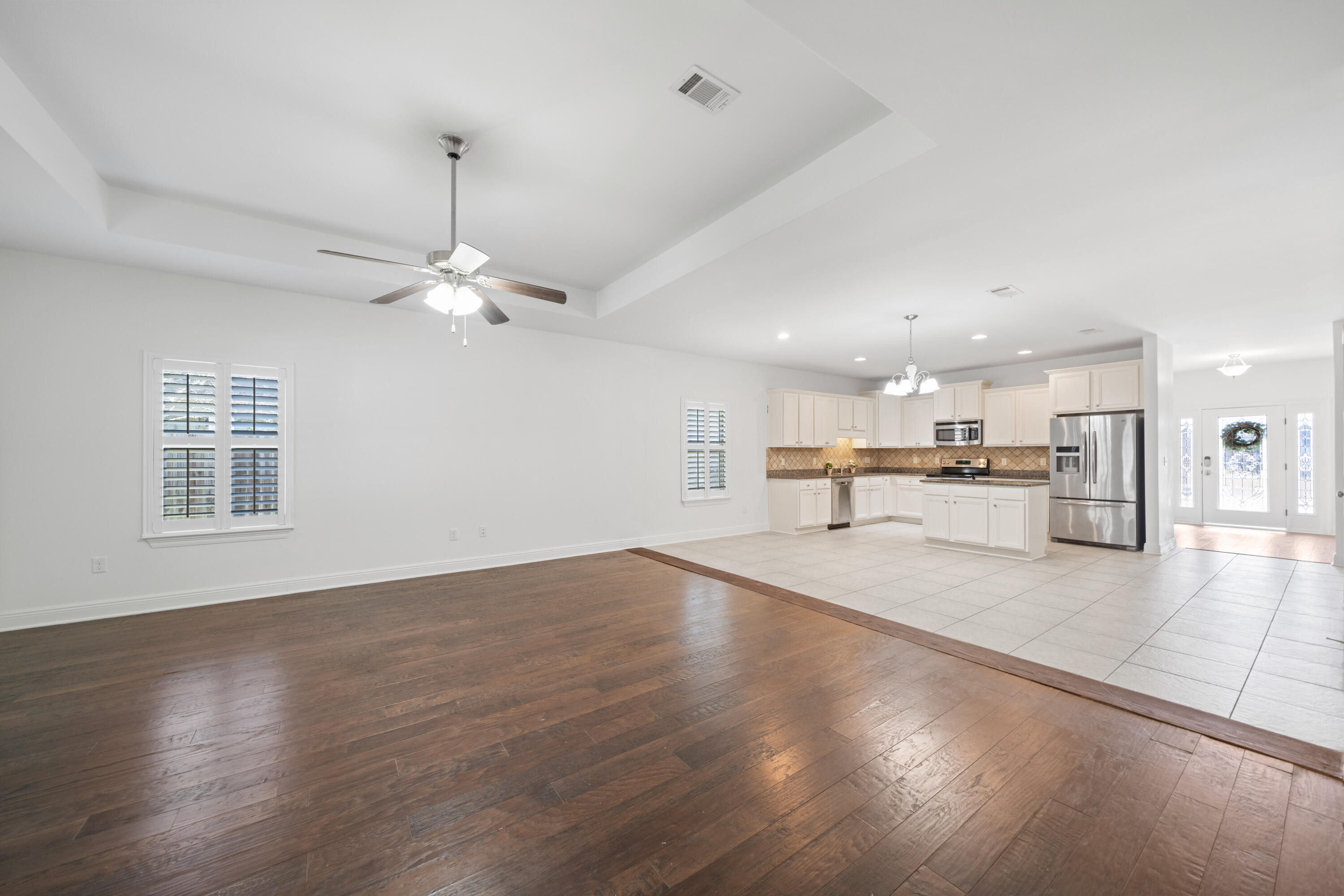 WHISPERING LAKE - Residential Lease