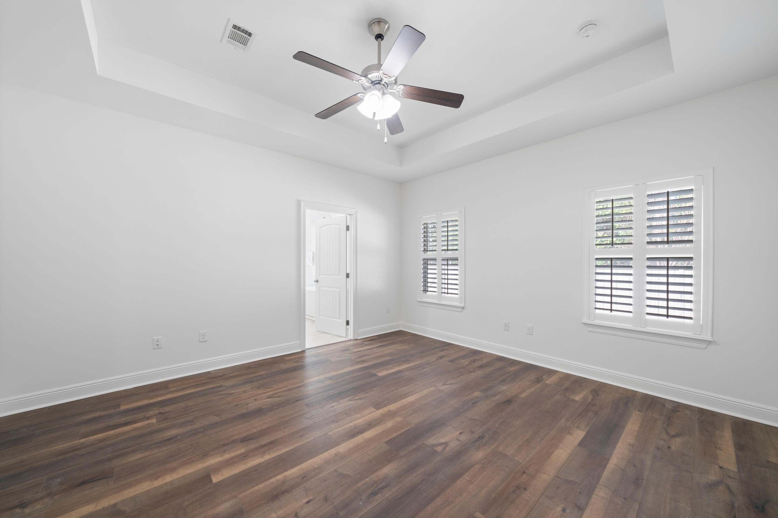 WHISPERING LAKE - Residential Lease