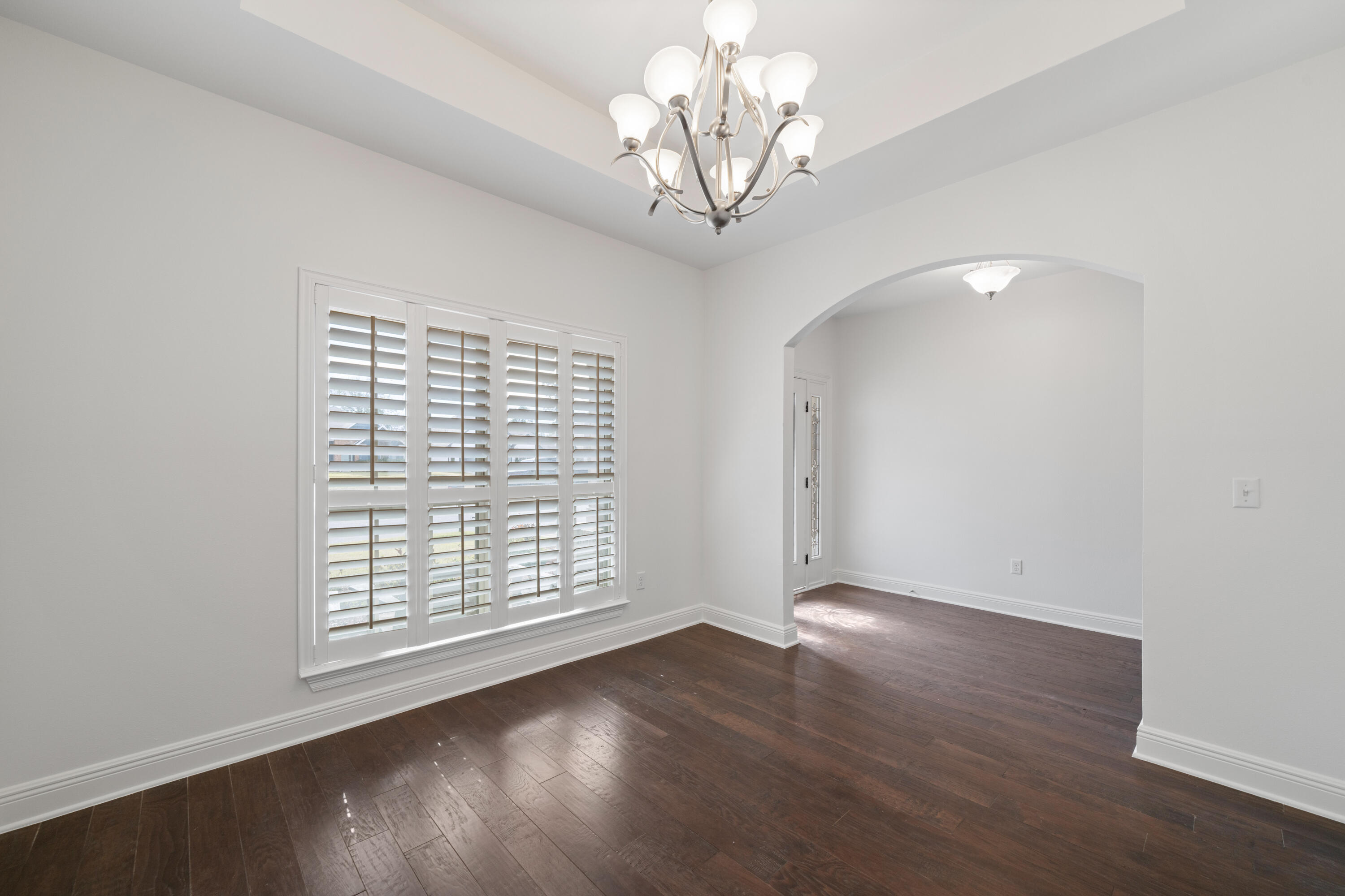 WHISPERING LAKE - Residential Lease