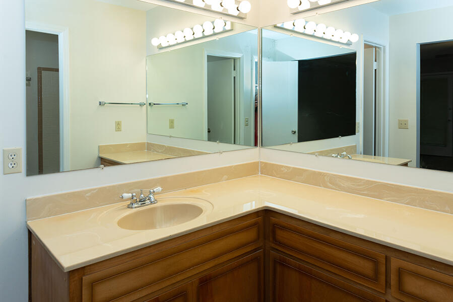 COVENTRY GARDEN - Residential Lease