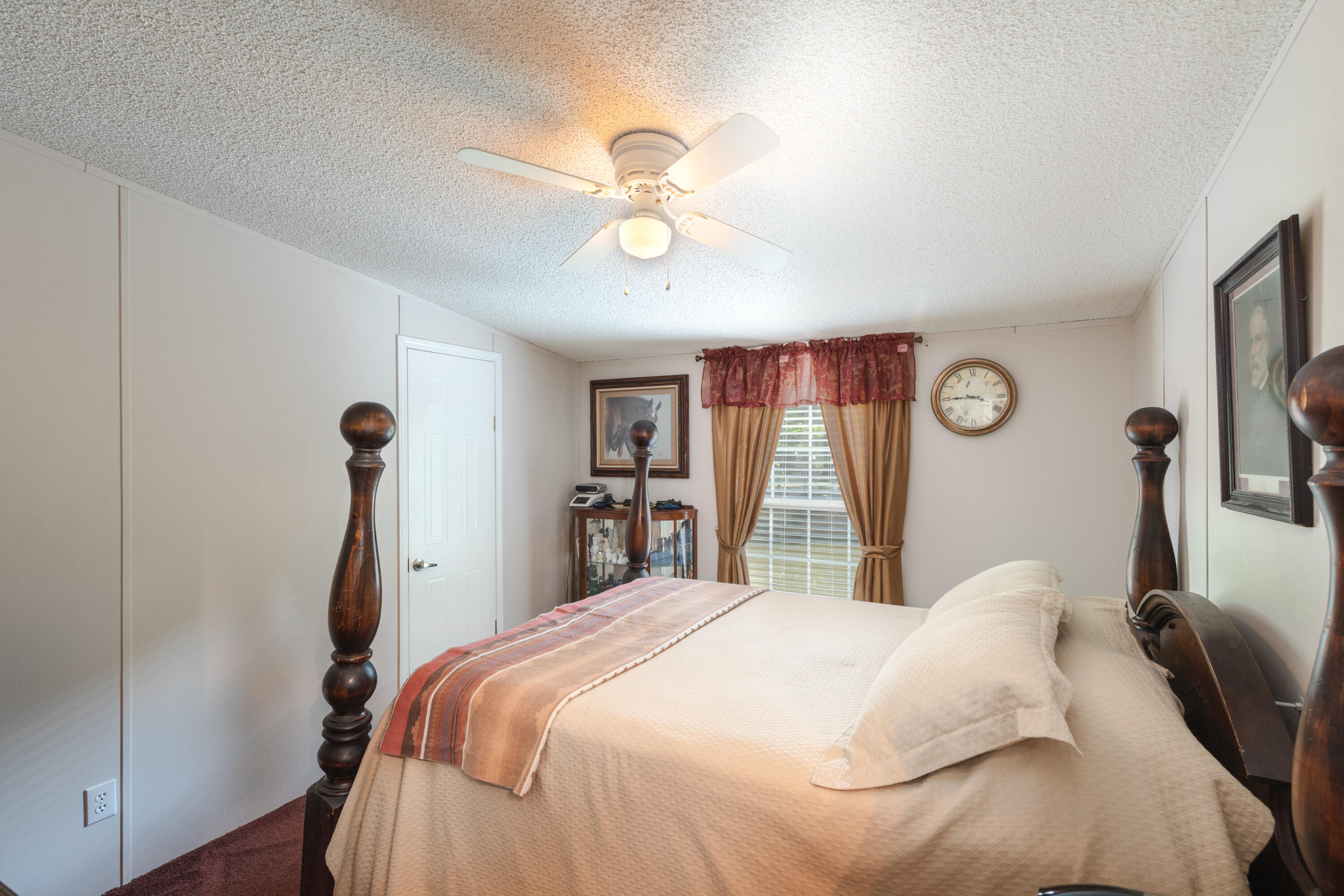 M/H NORTH (221000.10) - Residential