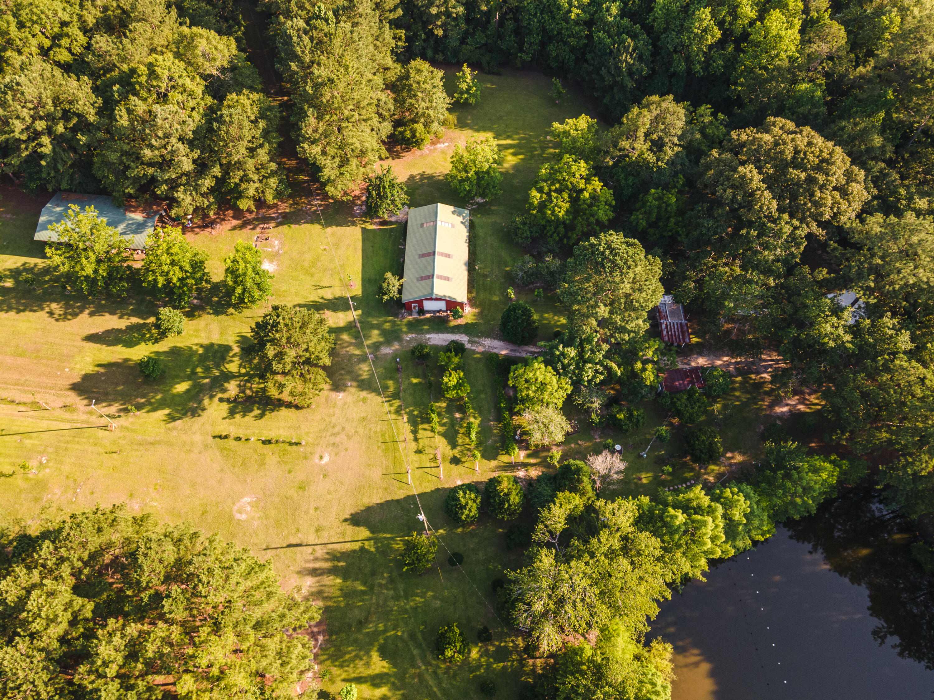 M/H NORTH (221000.10) - Residential