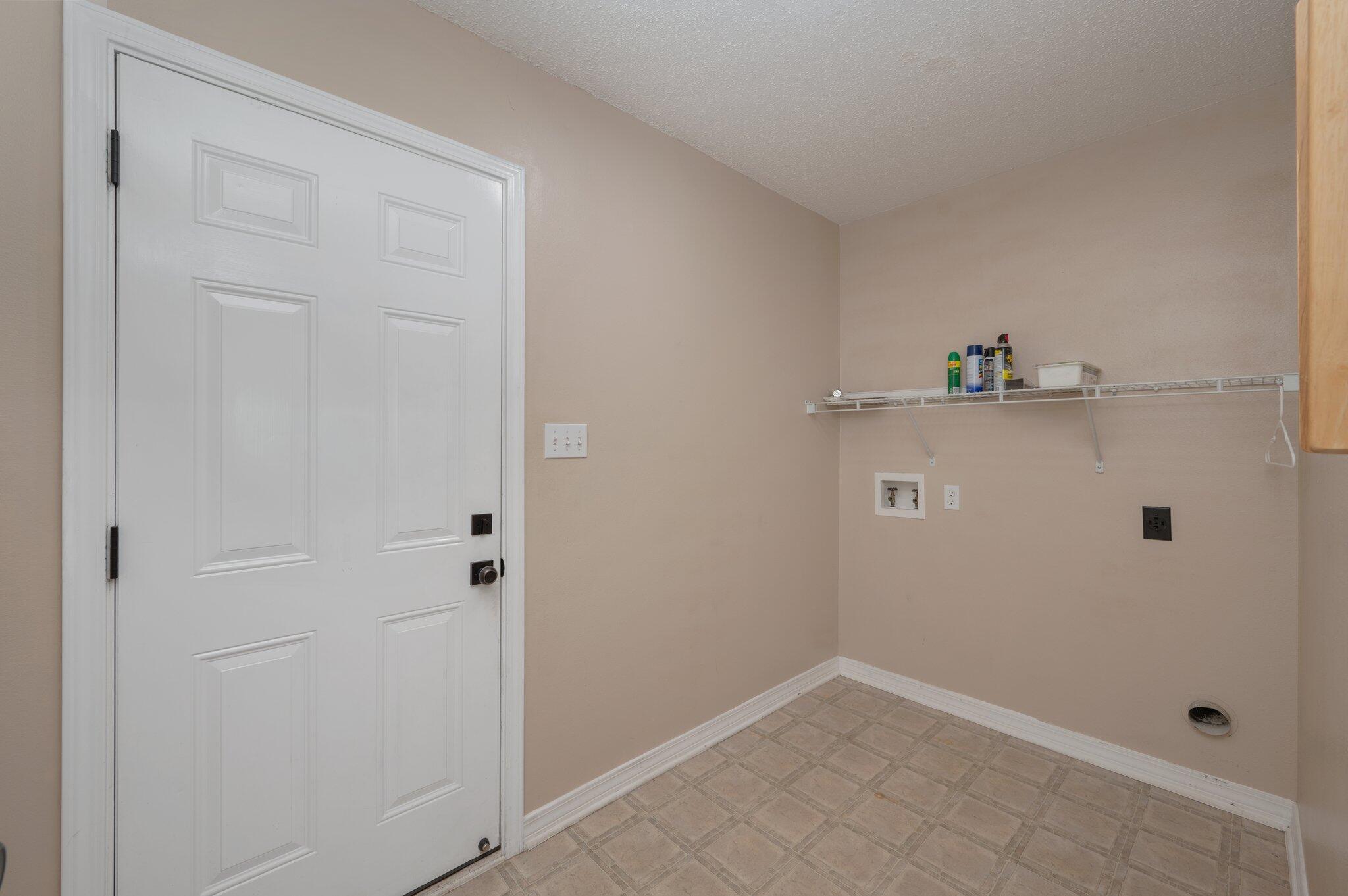 IRON GATE S/D PH I - Residential Lease