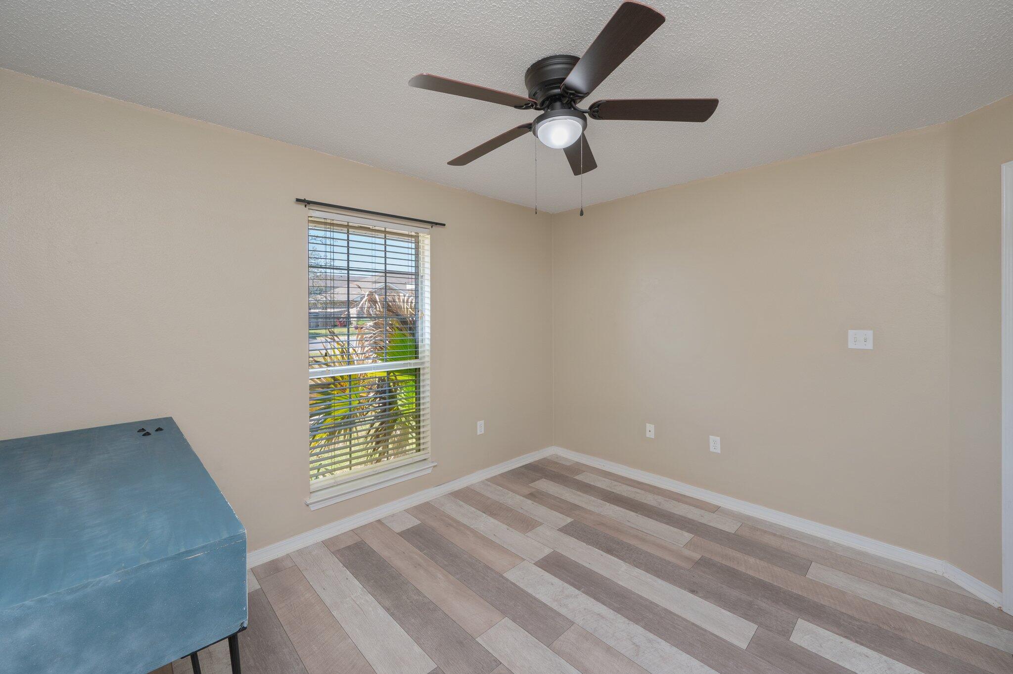 IRON GATE S/D PH I - Residential Lease