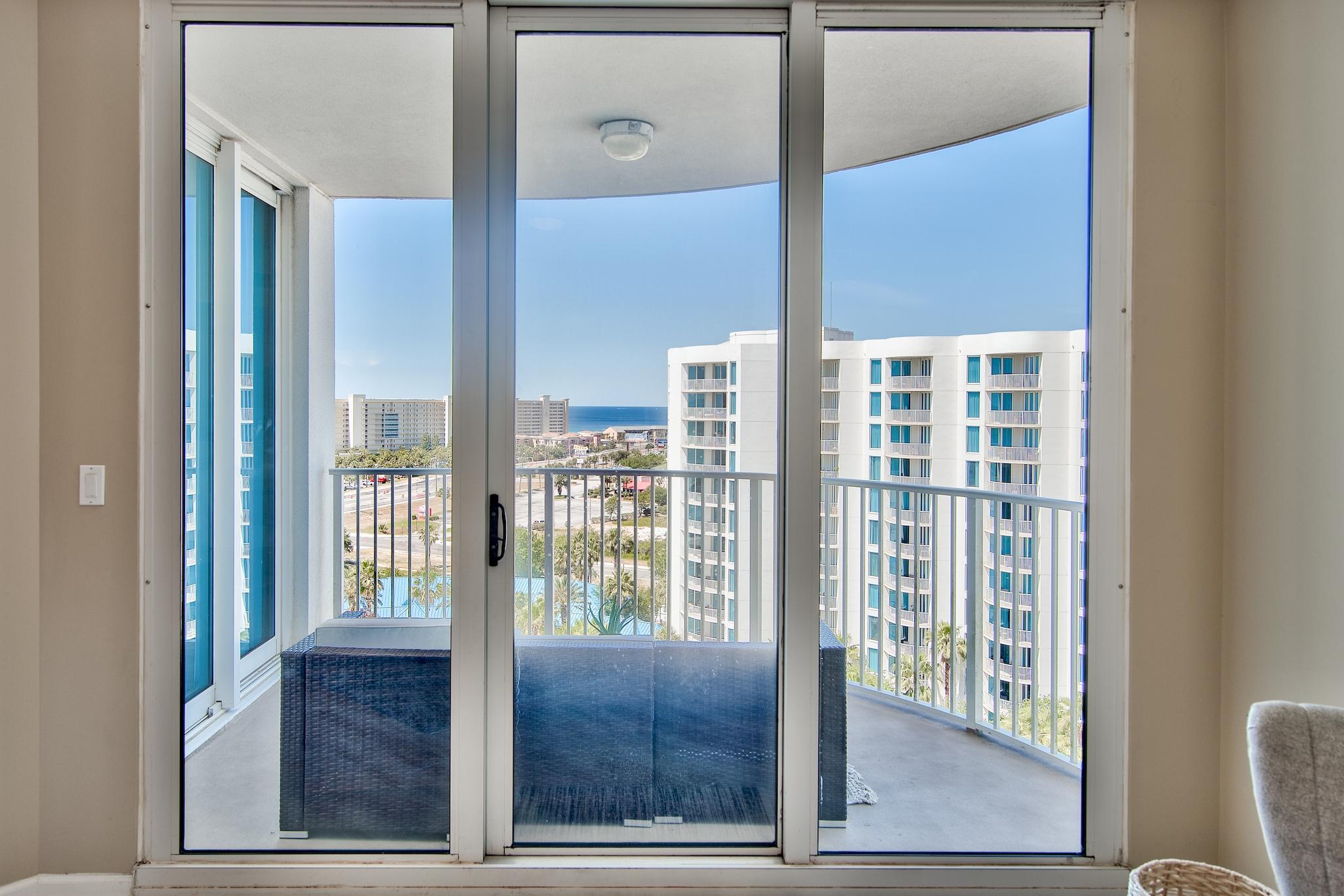 THE PALMS OF DESTIN - Residential