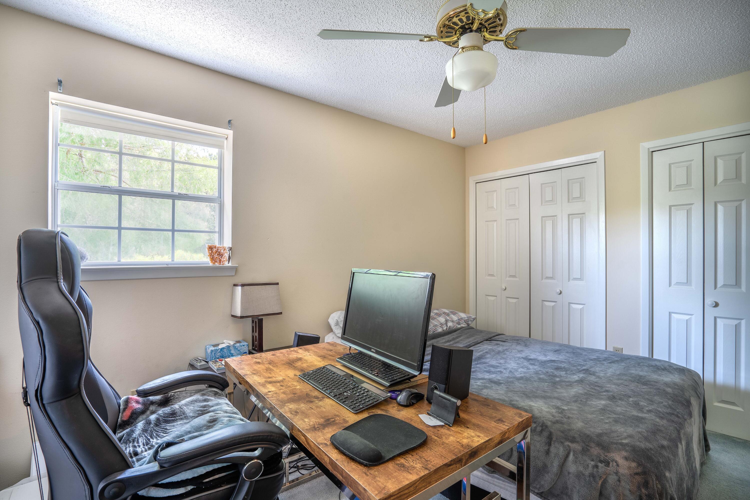 FAIRWAY LAKES - Residential