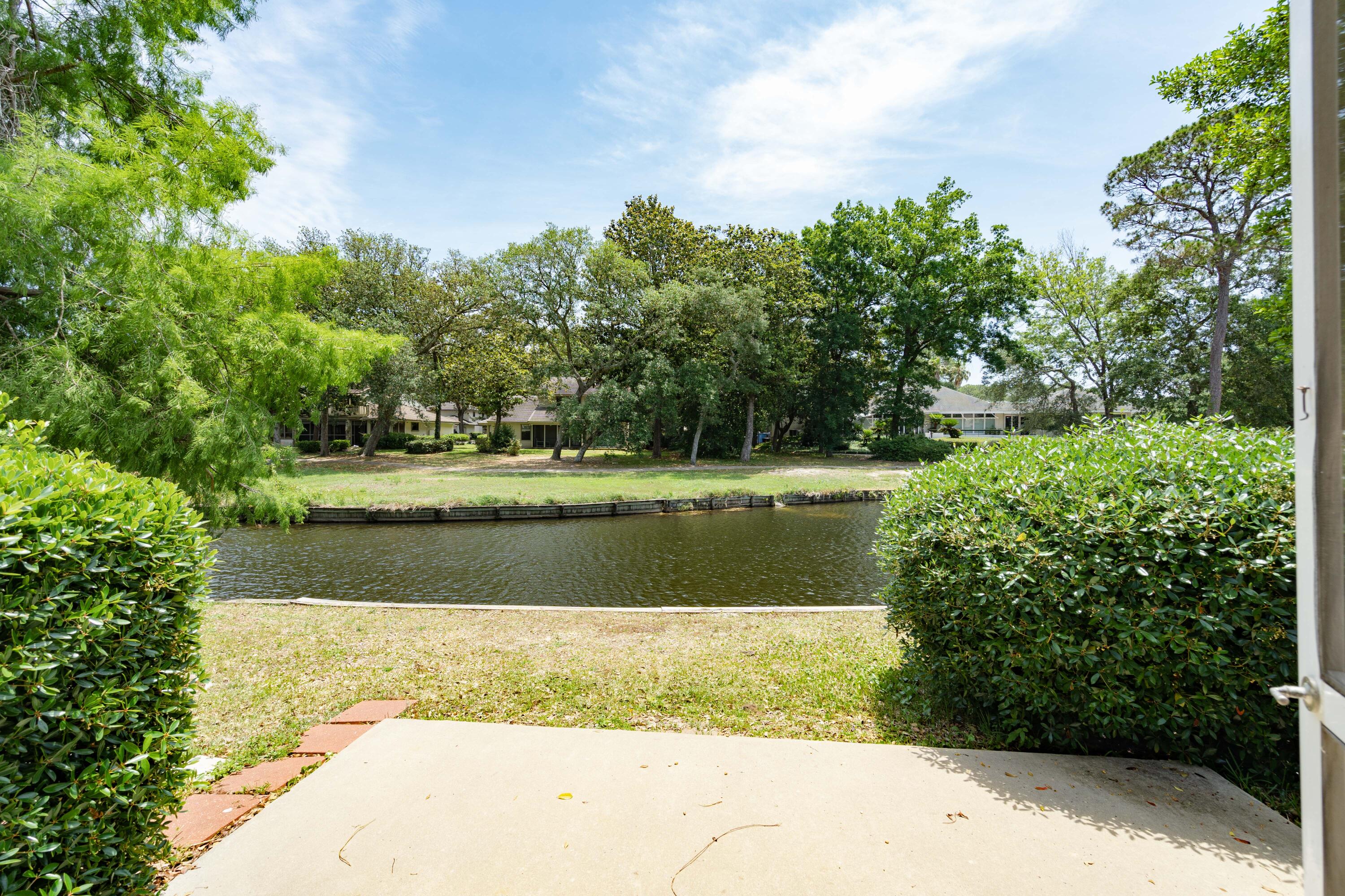 FAIRWAY LAKES - Residential