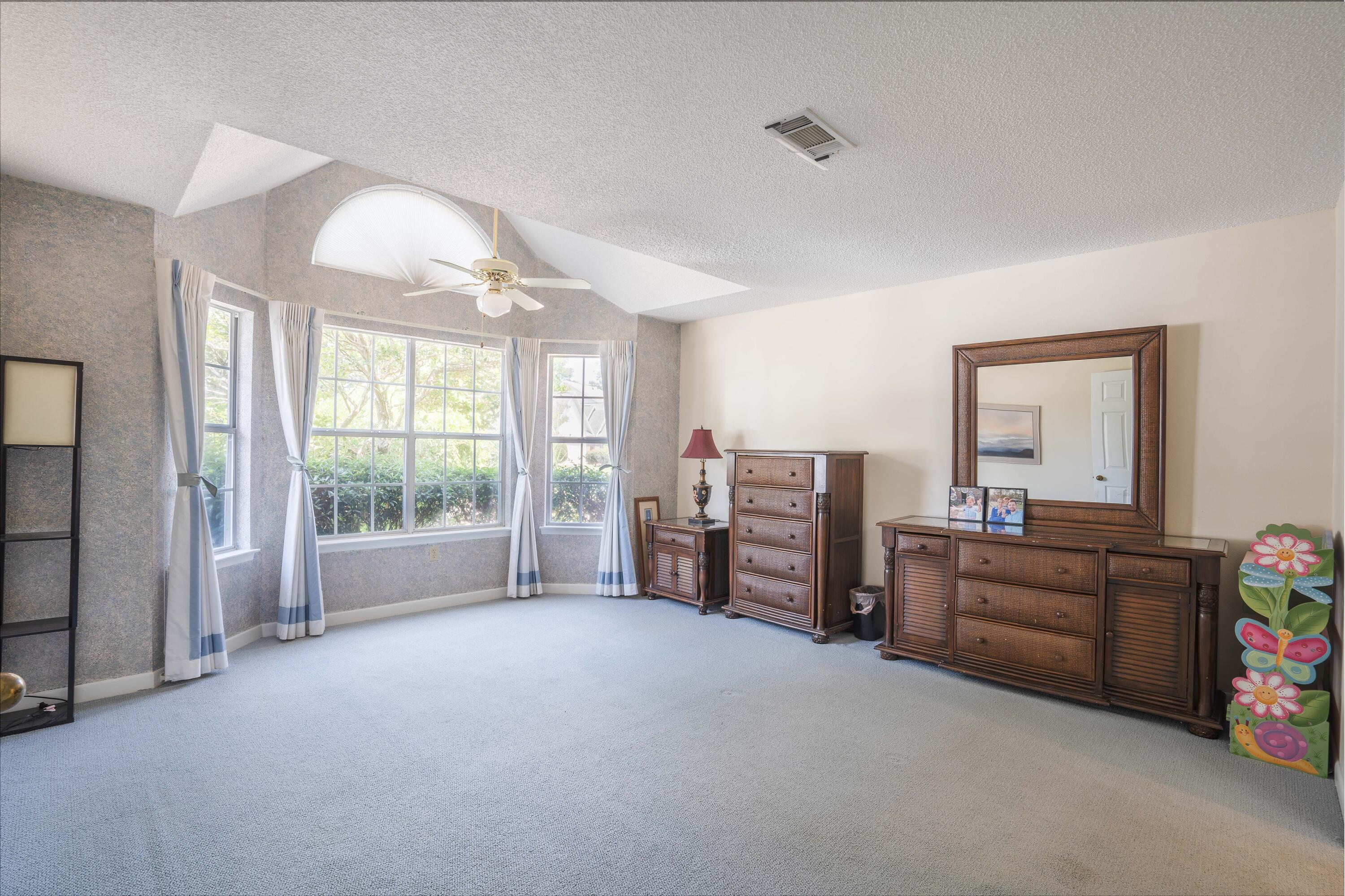 FAIRWAY LAKES - Residential