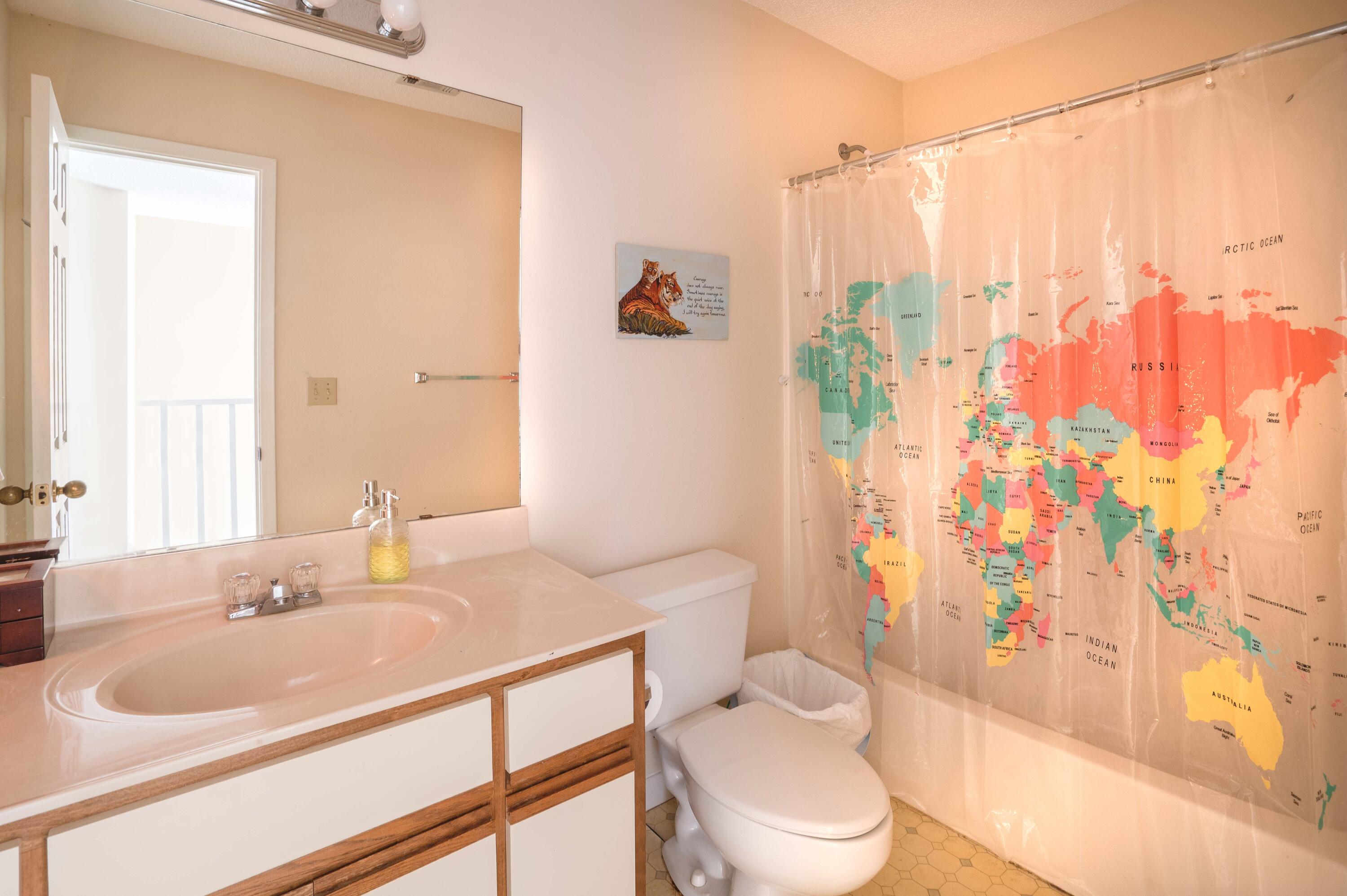 FAIRWAY LAKES - Residential