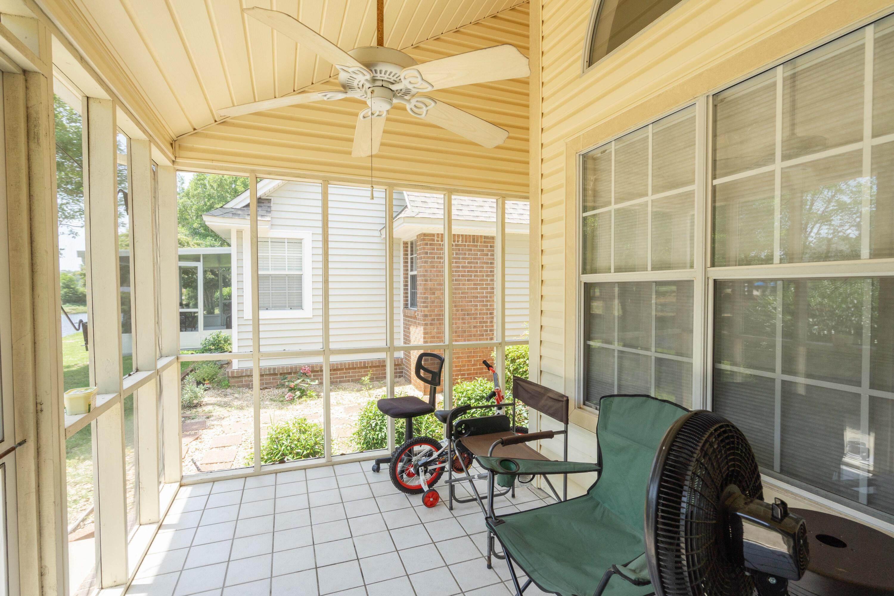 FAIRWAY LAKES - Residential