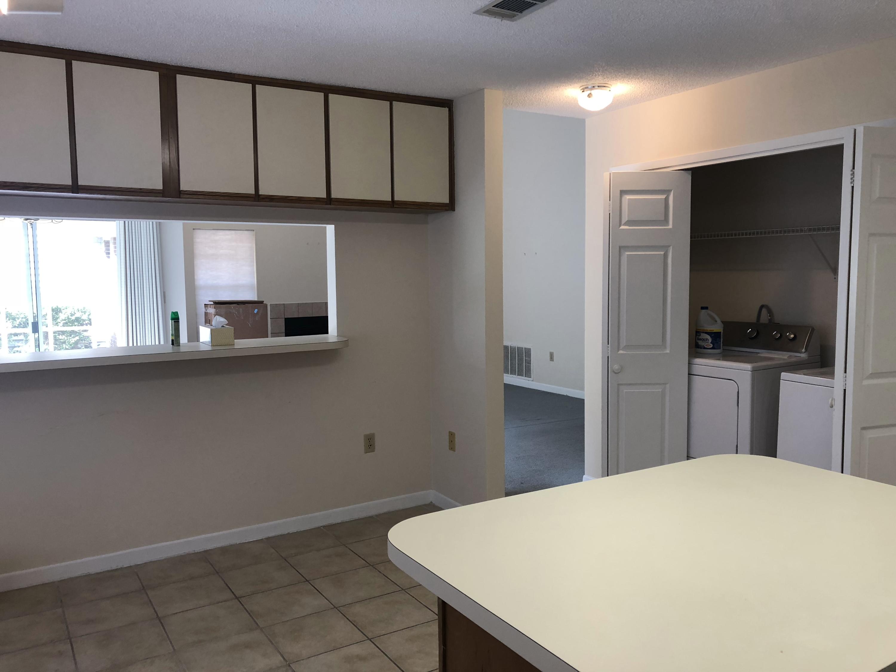 FAIRWAY LAKES - Residential